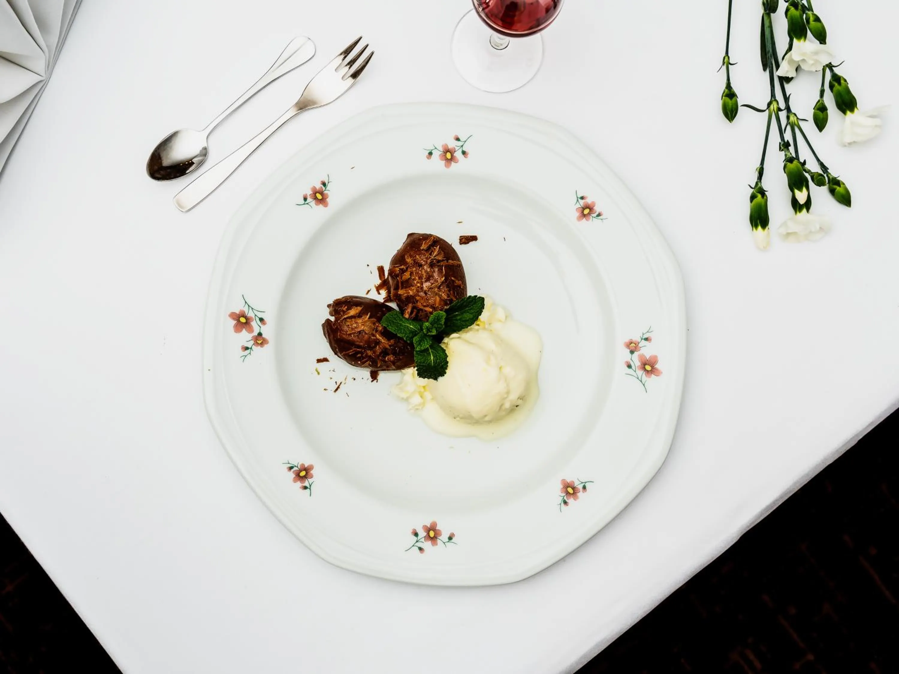 Dinner in Hotel Royal