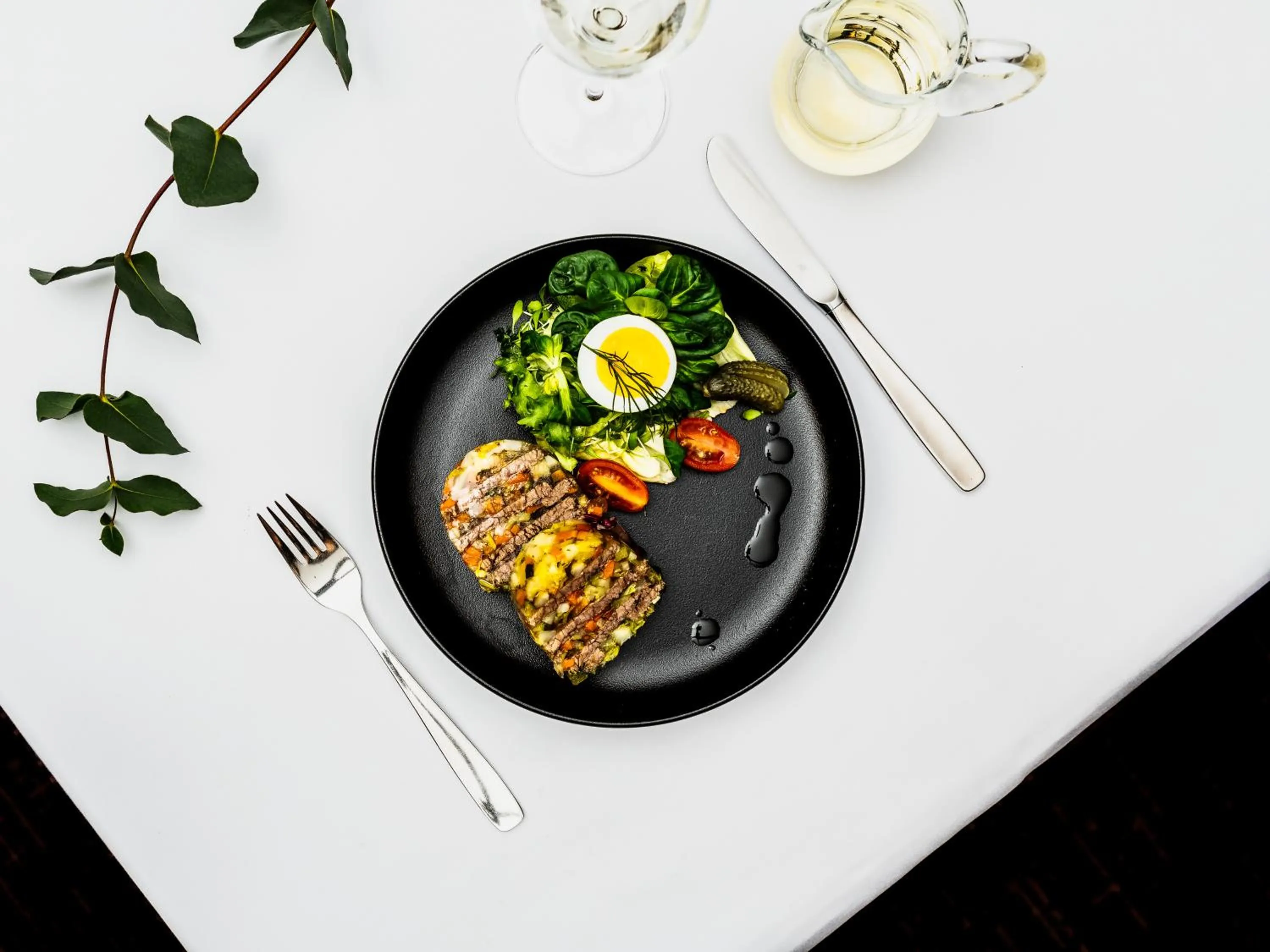 Lunch in Hotel Royal