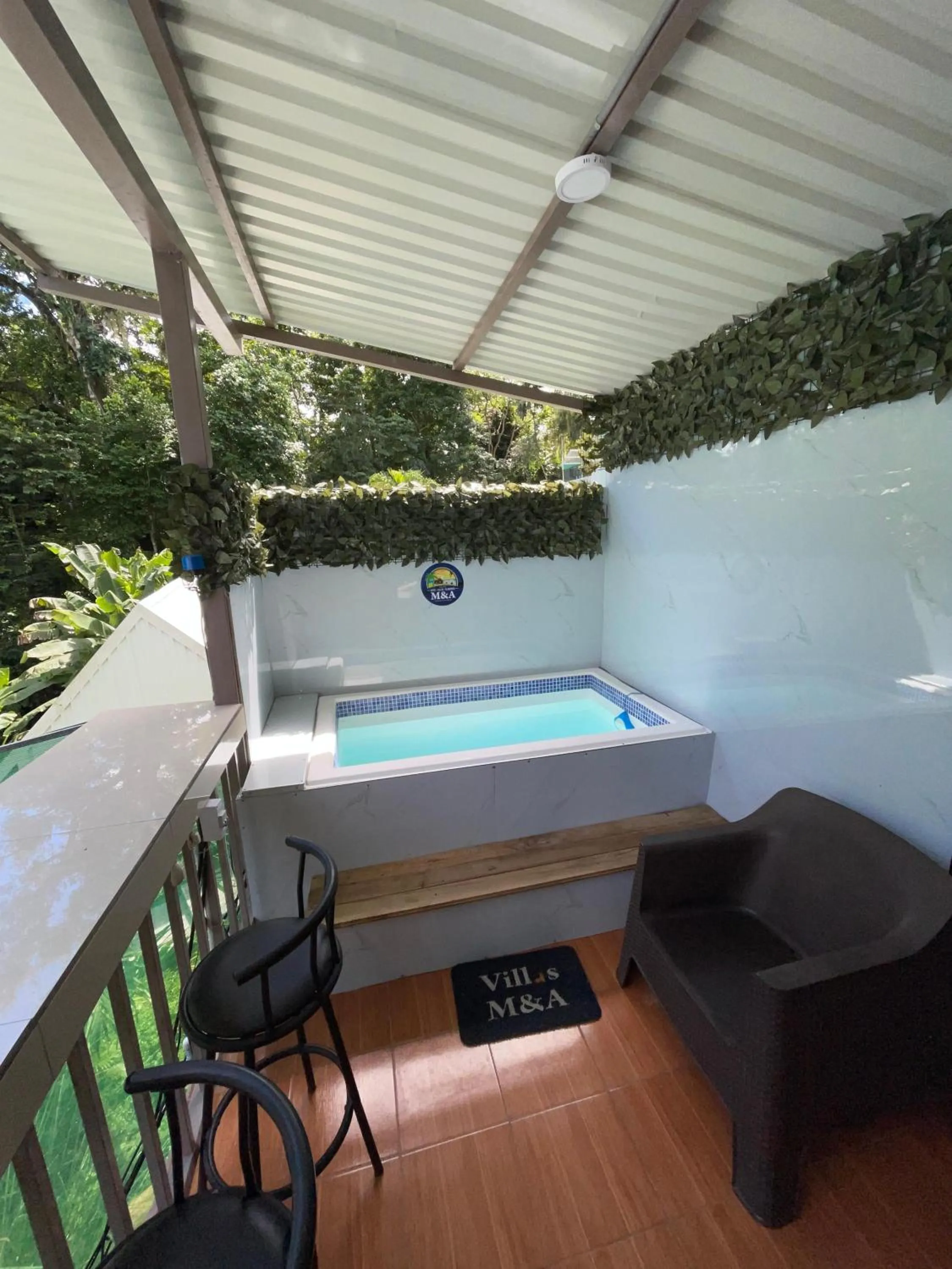 HOTEL, VILLAS y GLAMPINGS MYA -PUERTO VIEJO, Limon, CR