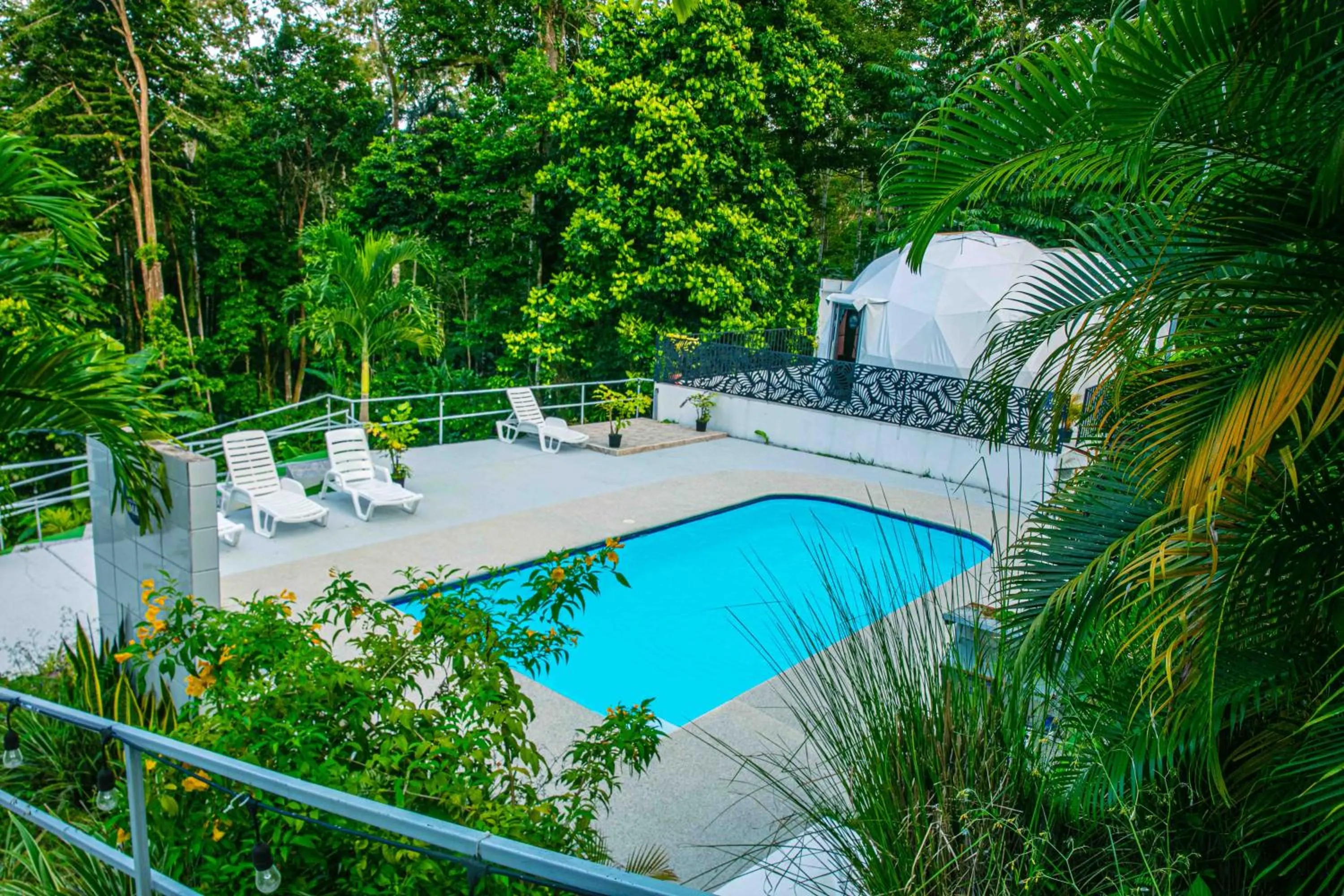 HOTEL, VILLAS y GLAMPINGS MYA -PUERTO VIEJO, Limon, CR