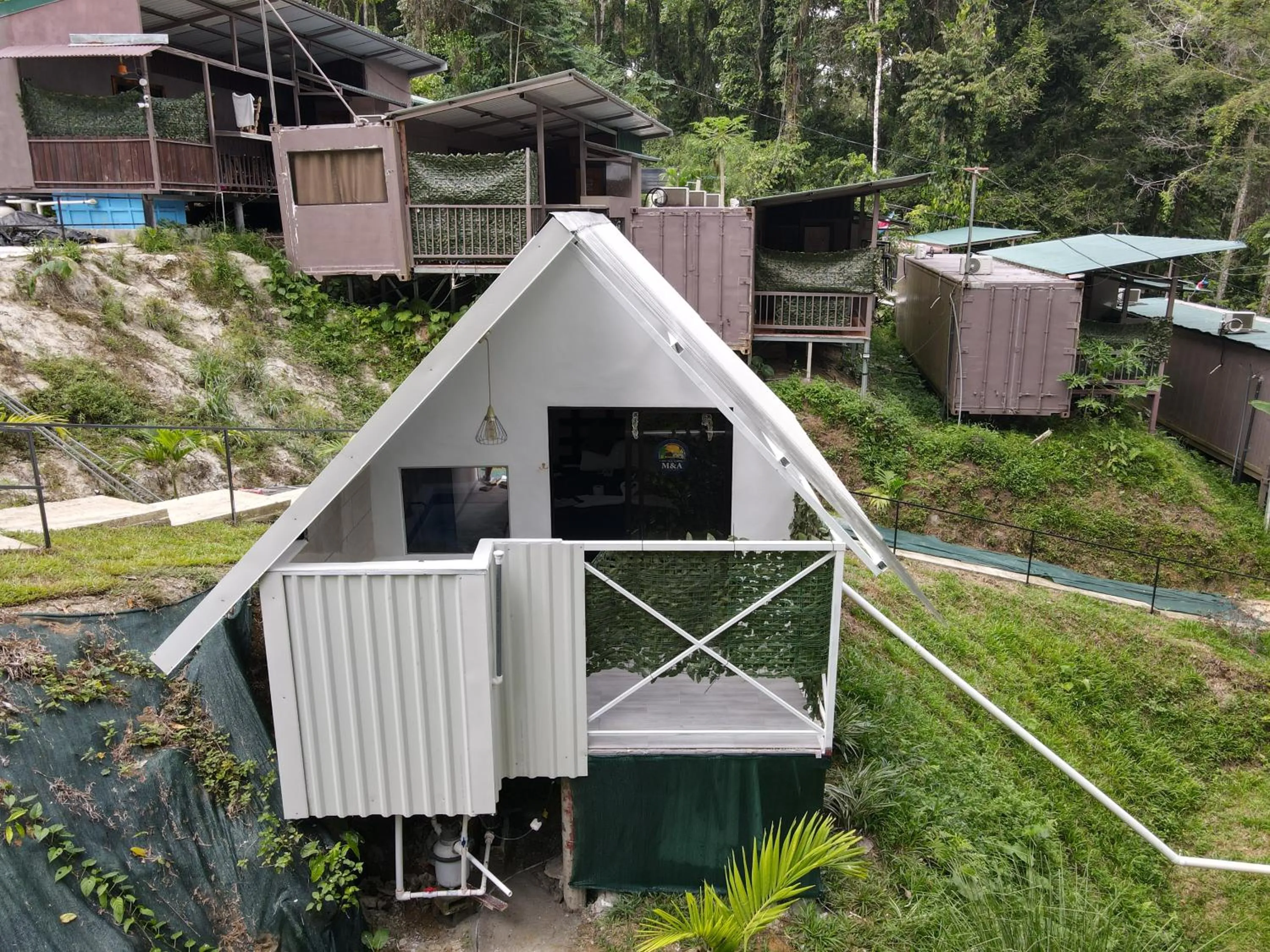 Property building in HOTEL, VILLAS y GLAMPINGS MYA -PUERTO VIEJO, Limon, CR