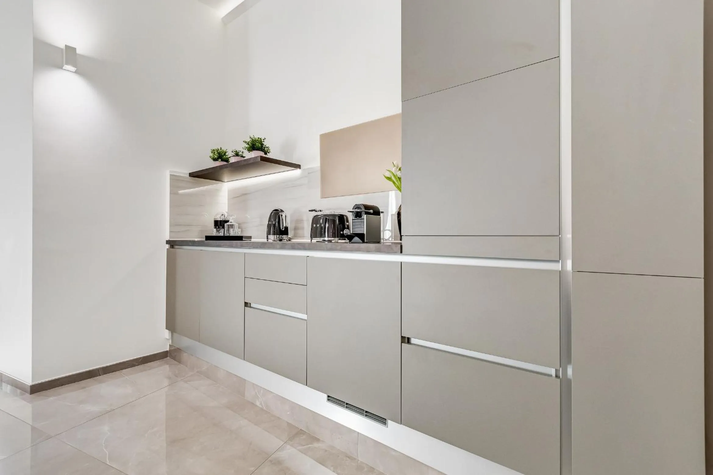 UnoSeiTre - Luxury Apartment & Suite