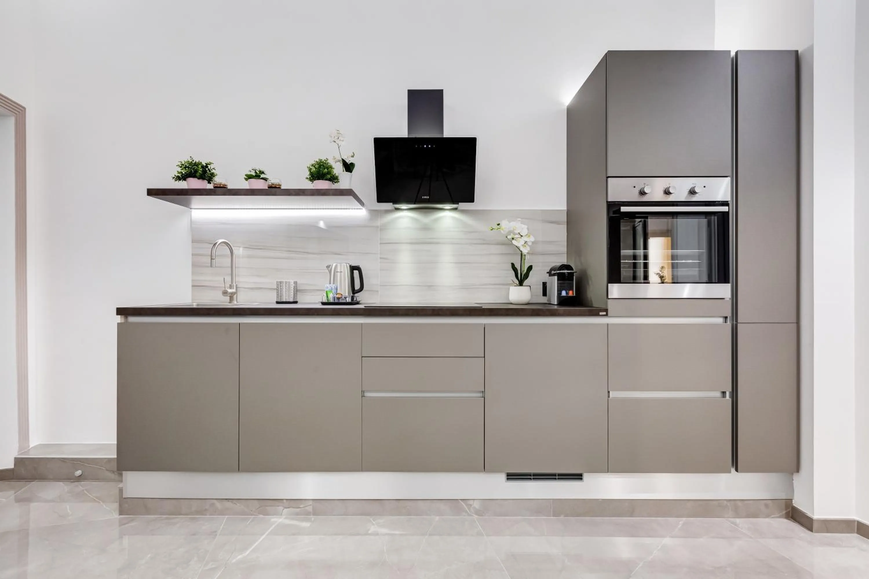 Coffee/tea facilities in UnoSeiTre - Luxury Apartment & Suite