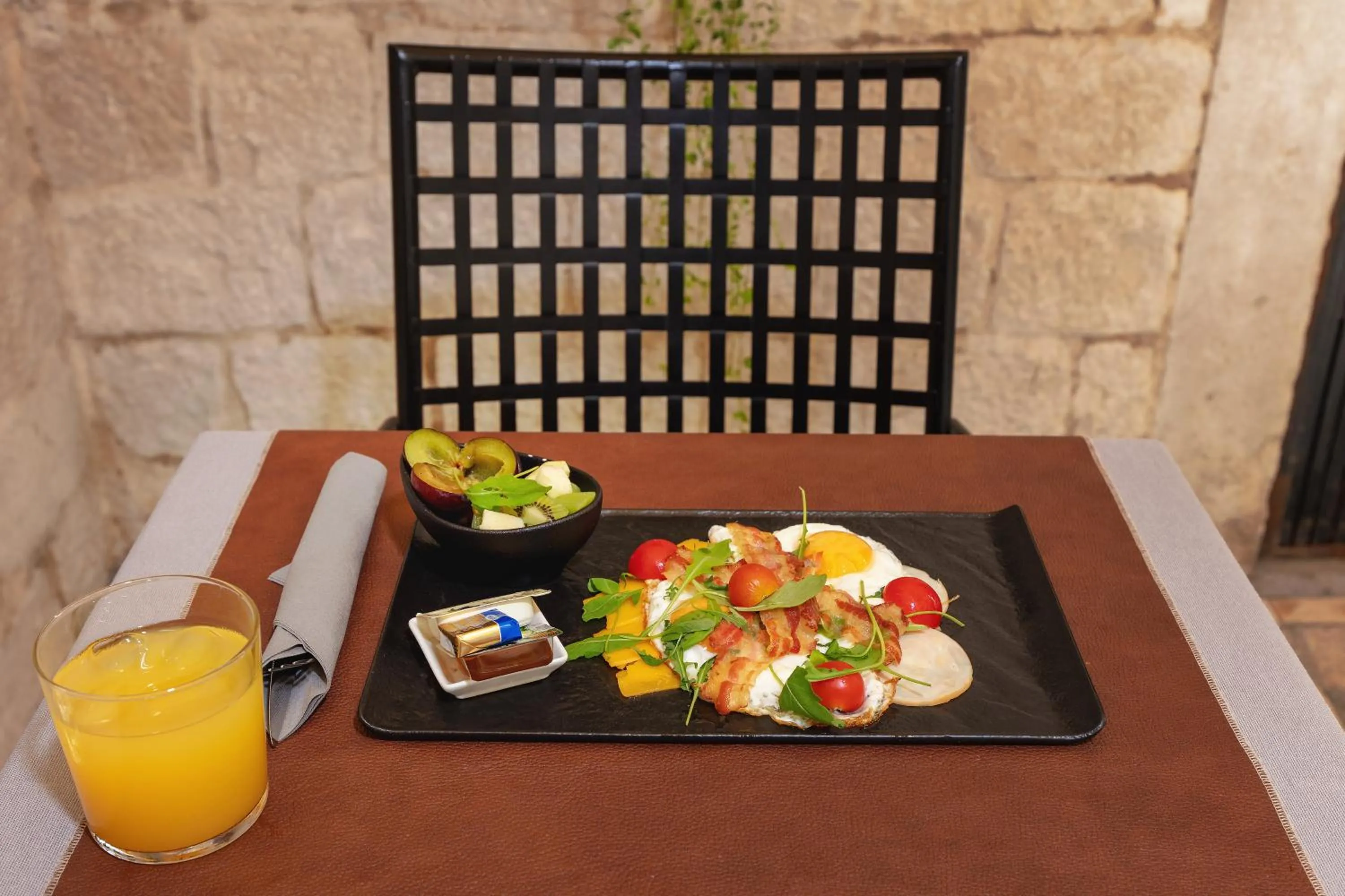 Breakfast in Aborda Rooms