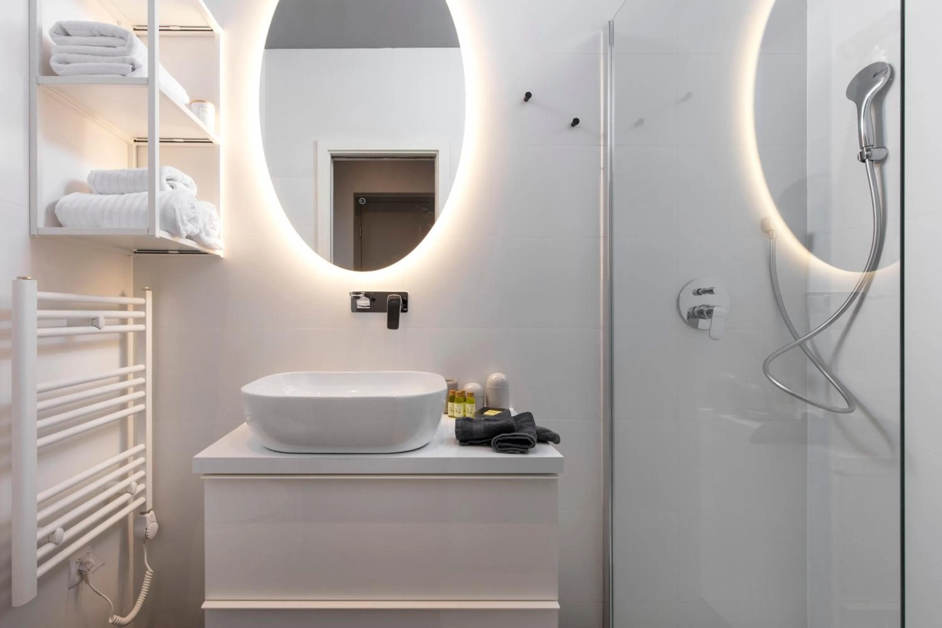 Bathroom in Aborda Rooms