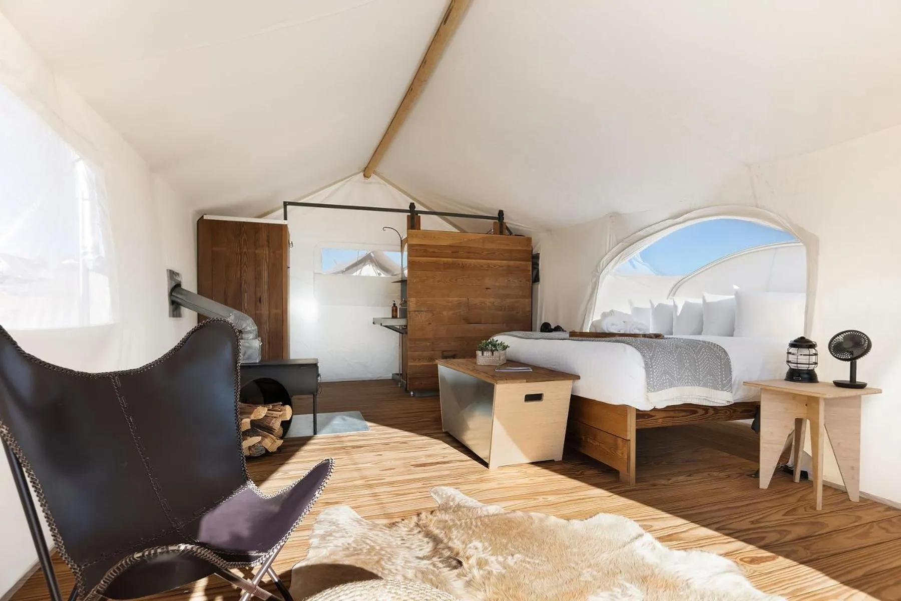 Stargazer Tent with Private Bathroom in Under Canvas Lake Powell-Grand Staircase