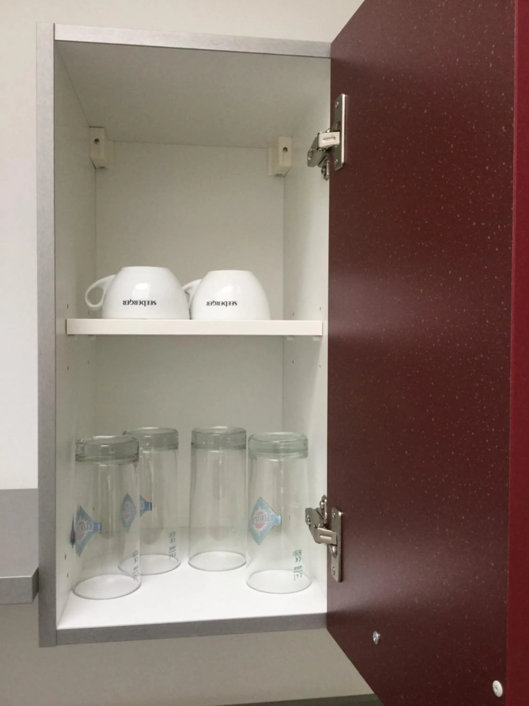 Kitchen or kitchenette in Airport Park Hotel MUC