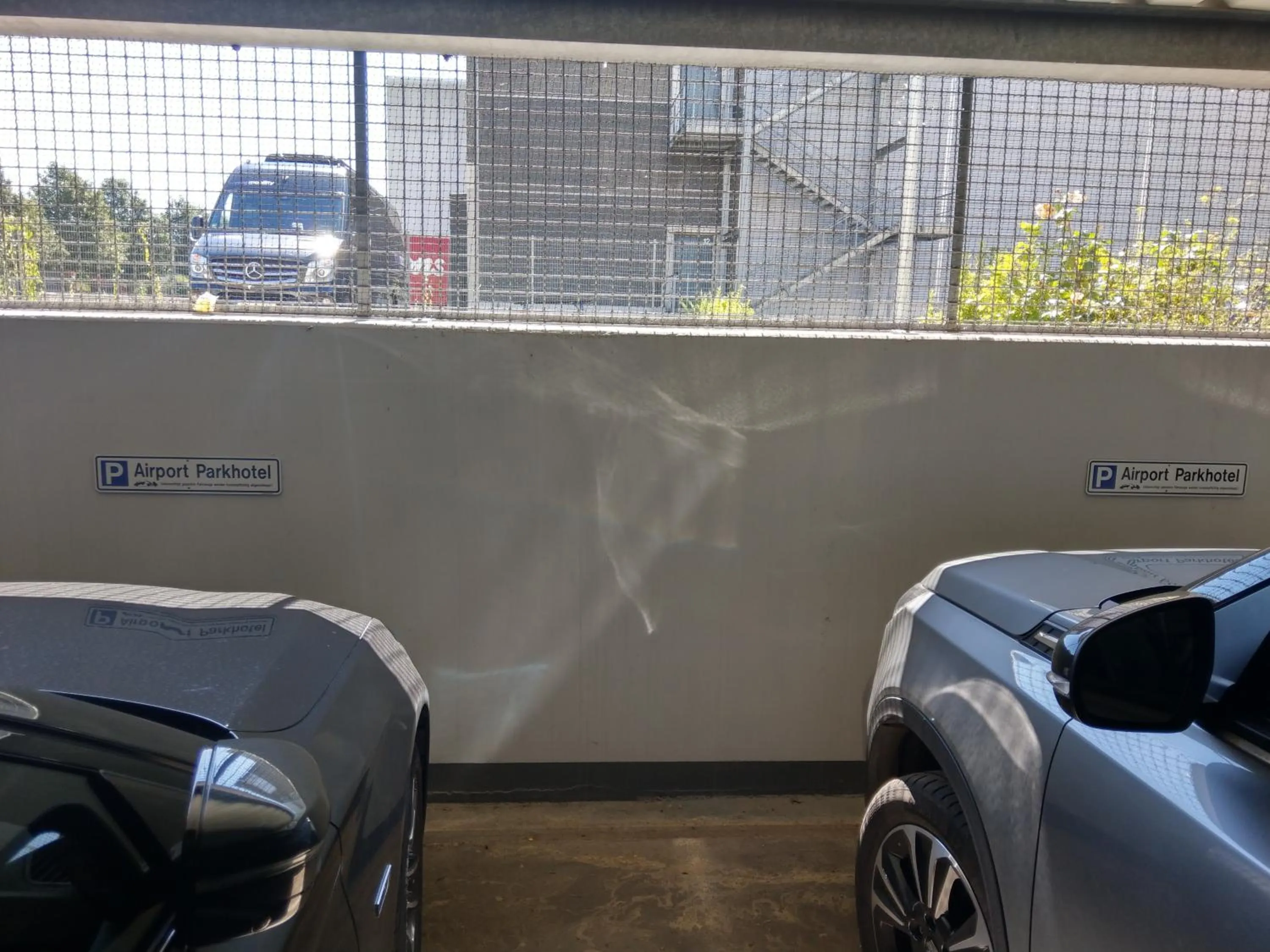 Parking in Airport Park Hotel MUC