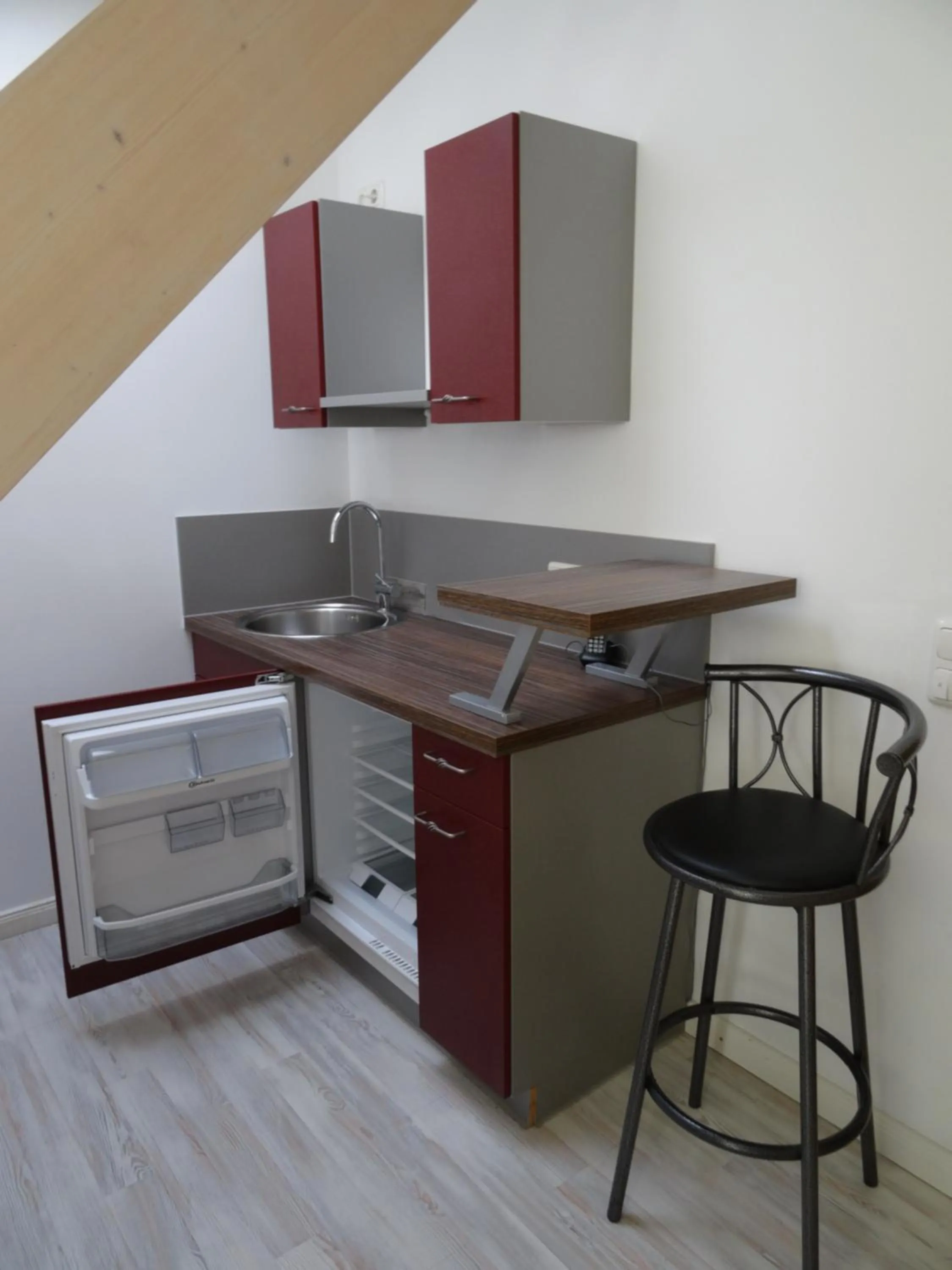 Kitchen or kitchenette in Airport Park Hotel MUC
