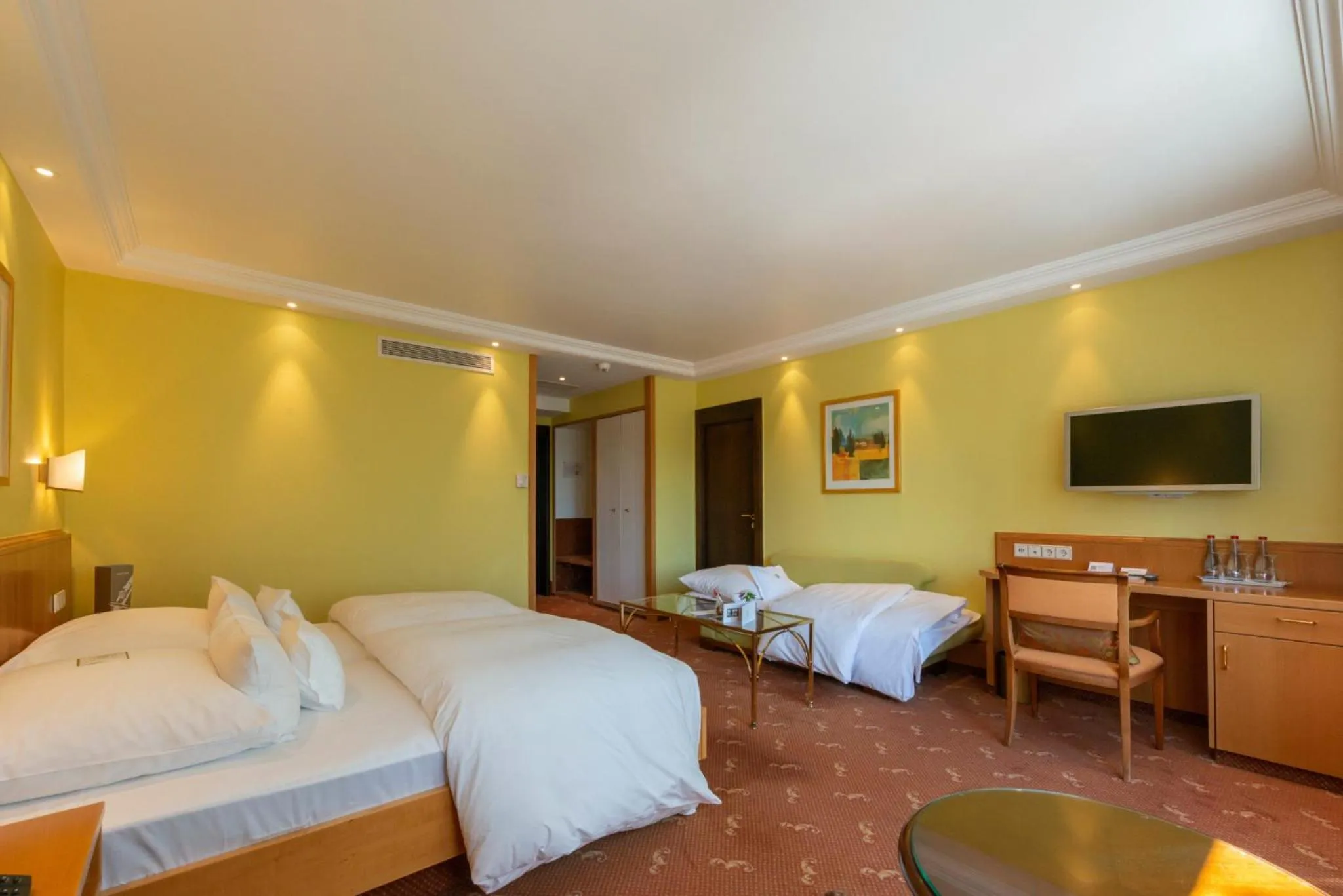 Bed in Insel-Hotel Heilbronn