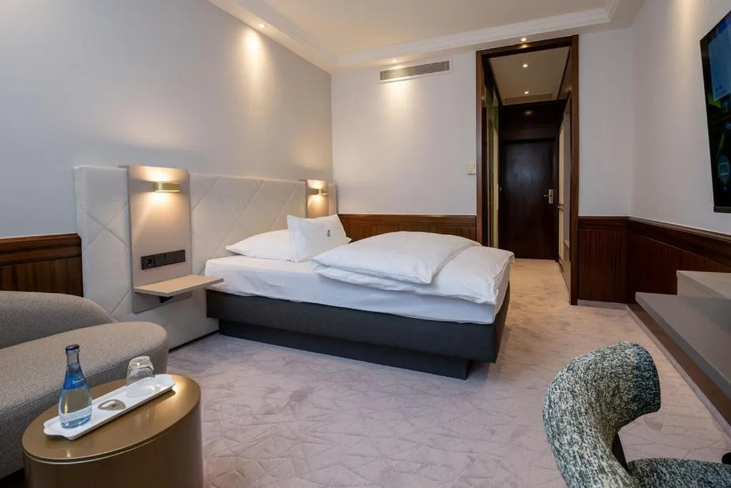 Bed in Insel-Hotel Heilbronn