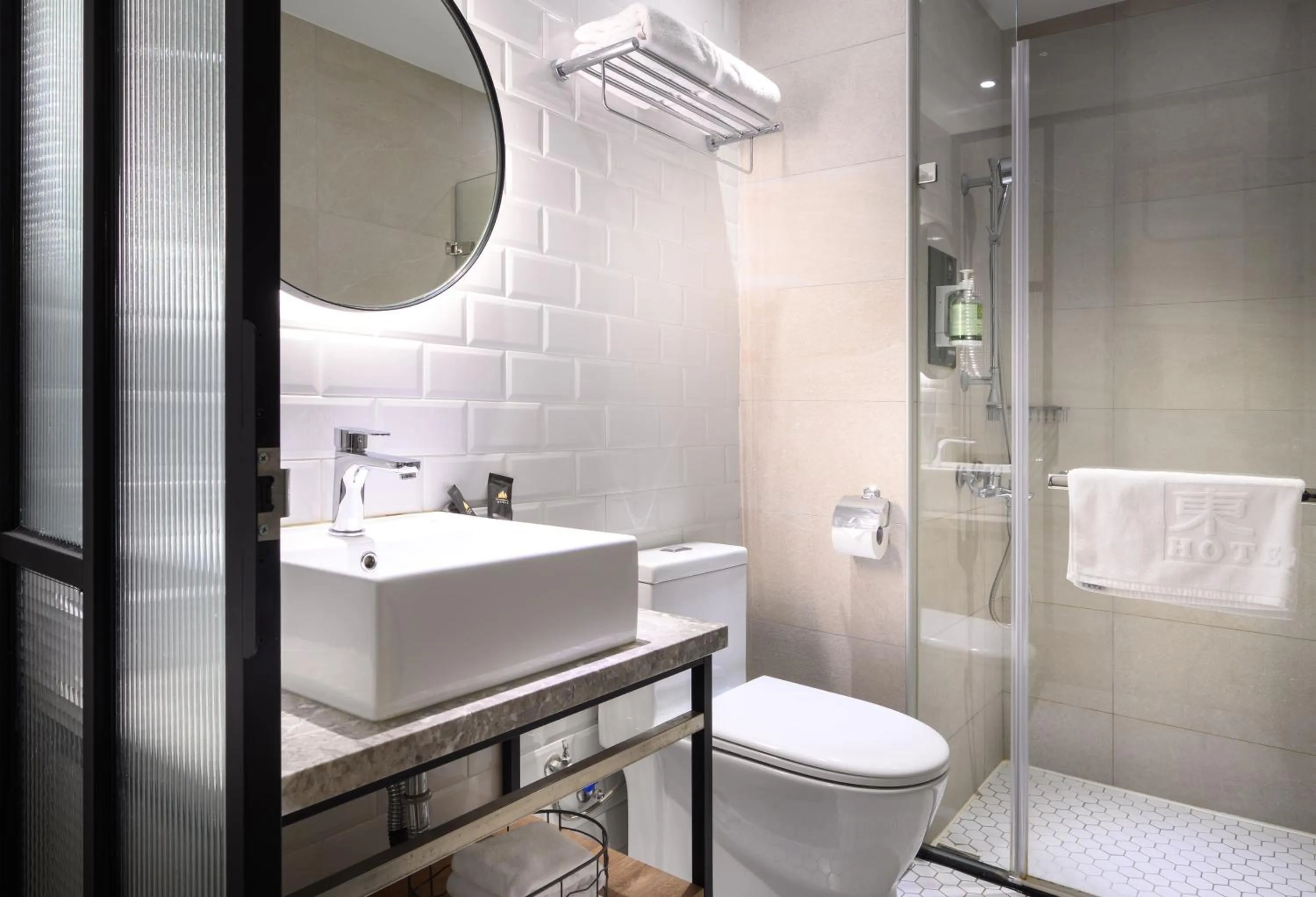 Shower in Hotel East Taichung