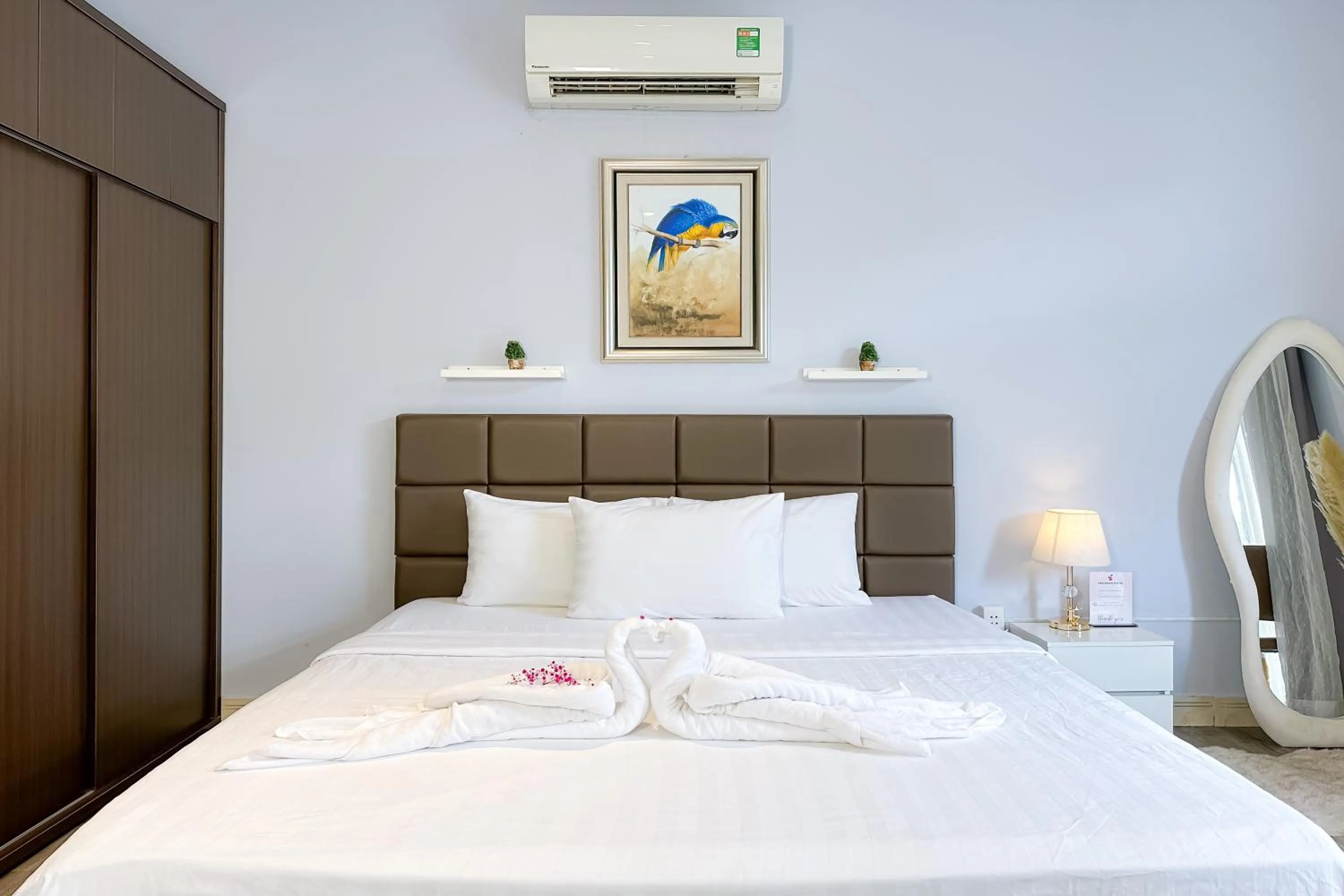 Bed in Eva Adam Hotel