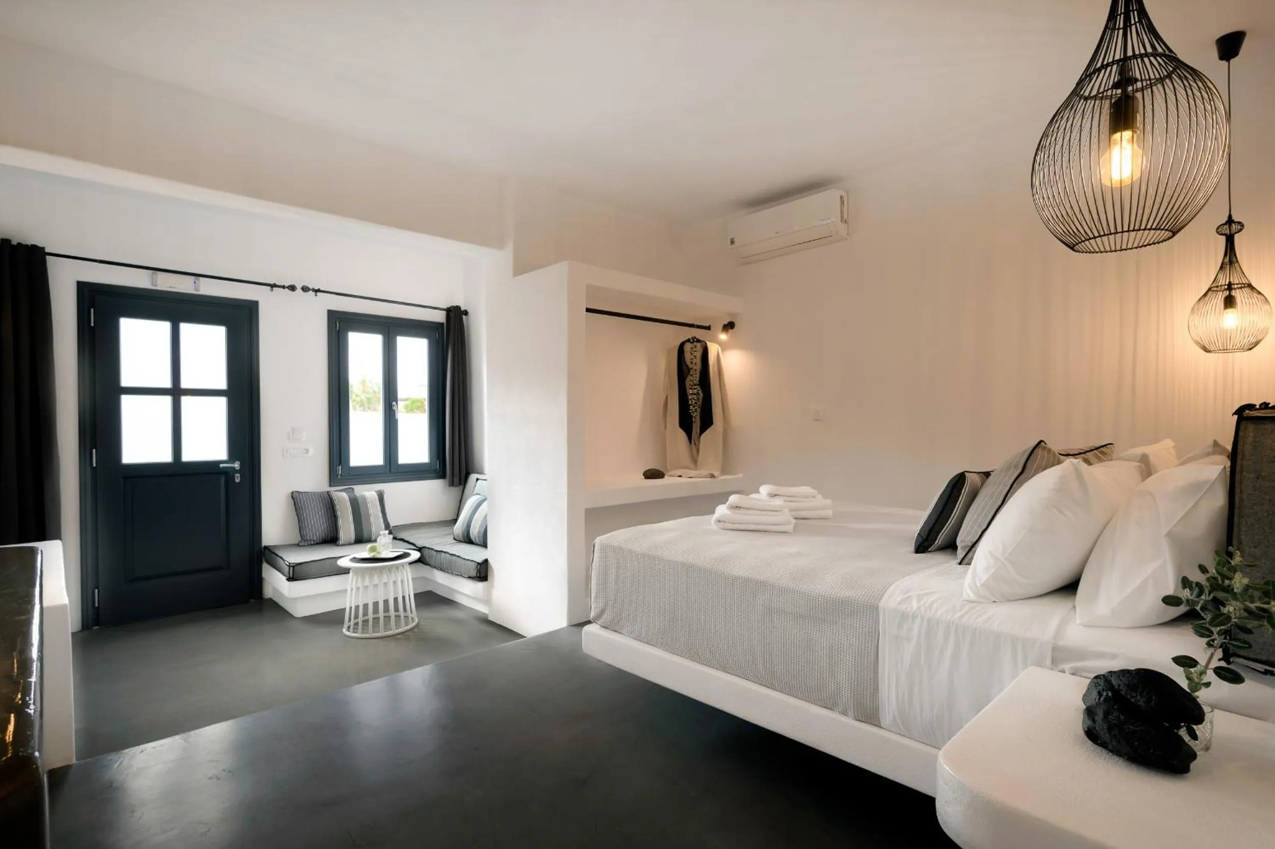 Bed in Santolia Art Suites