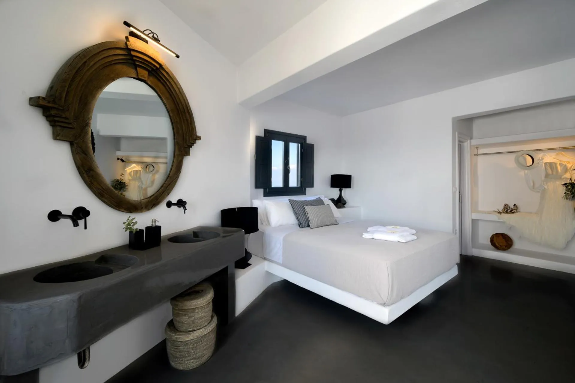 Bed in Santolia Art Suites