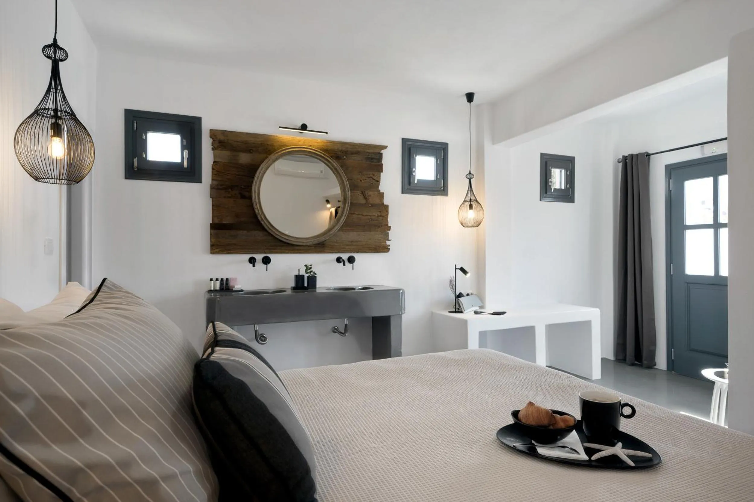 Bed in Santolia Art Suites