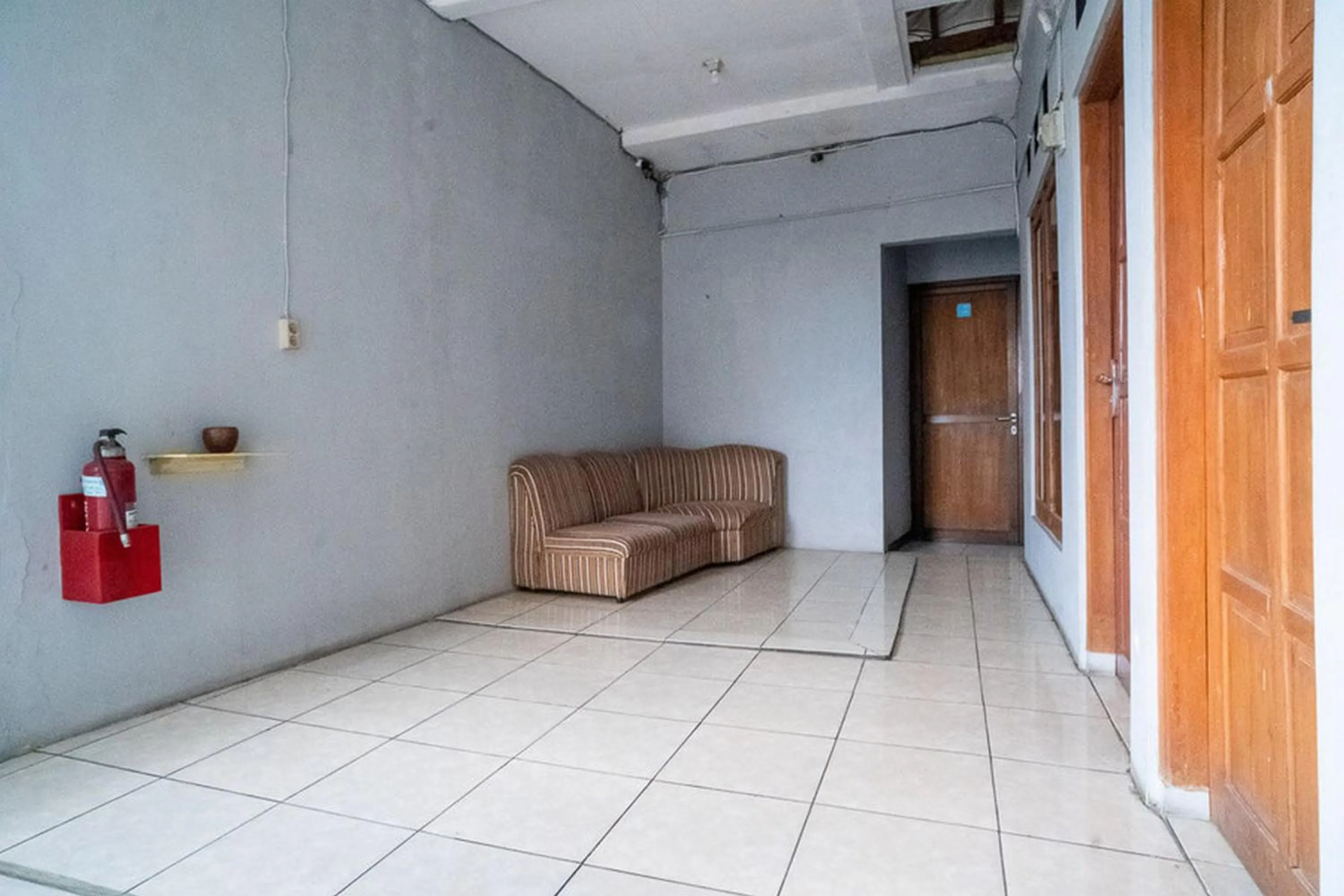 RedDoorz at Jotel Guest House Medan