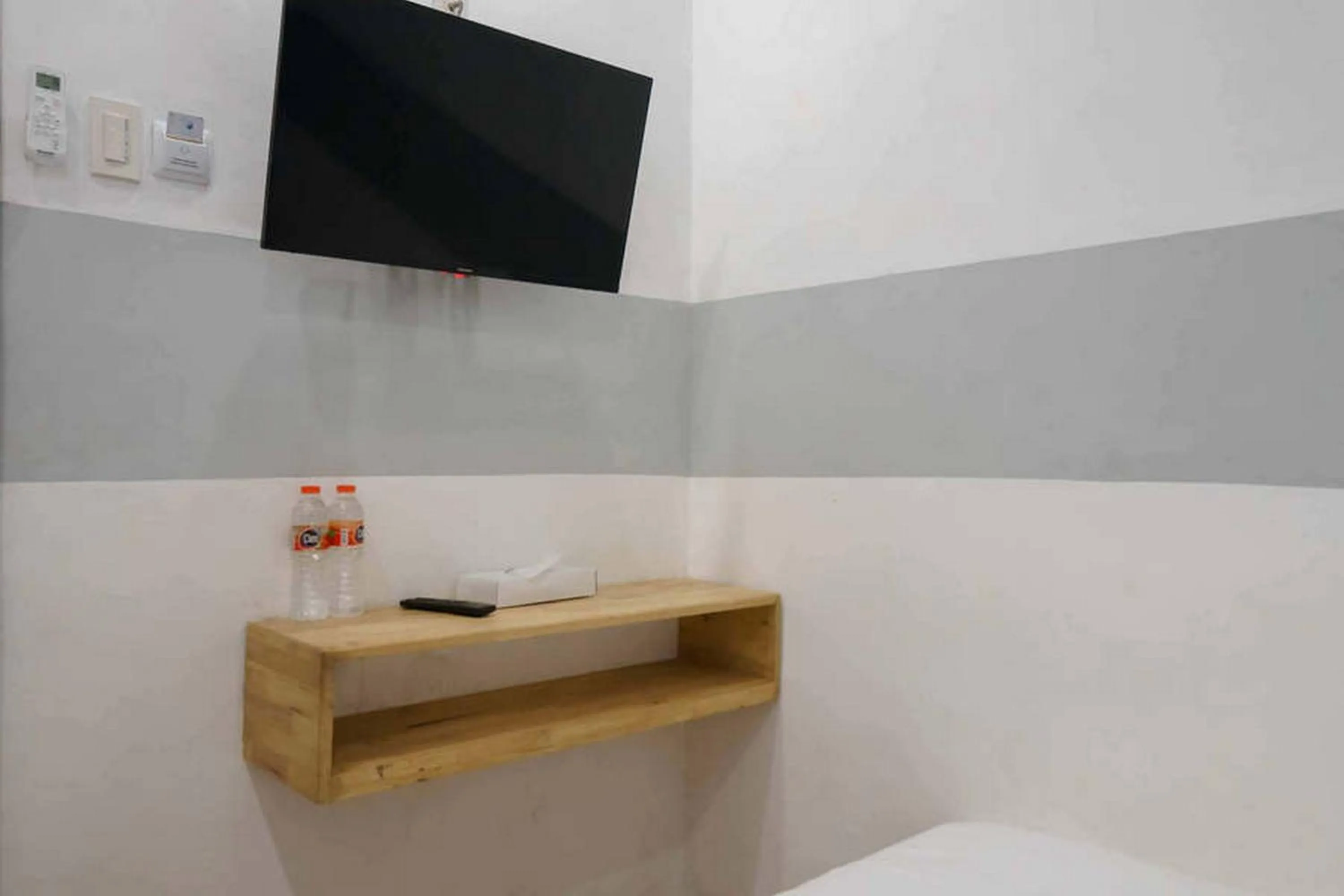 RedDoorz at Jotel Guest House Medan