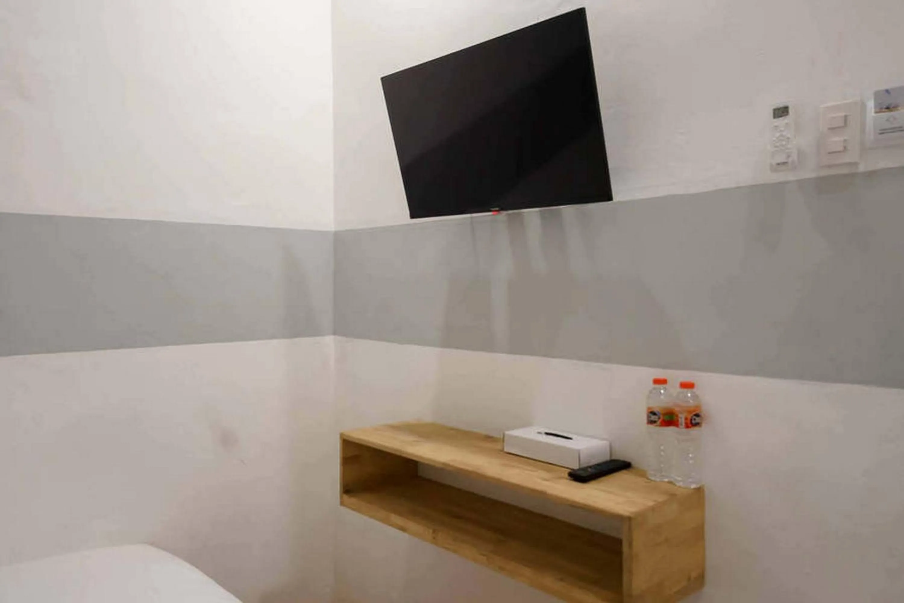 RedDoorz at Jotel Guest House Medan