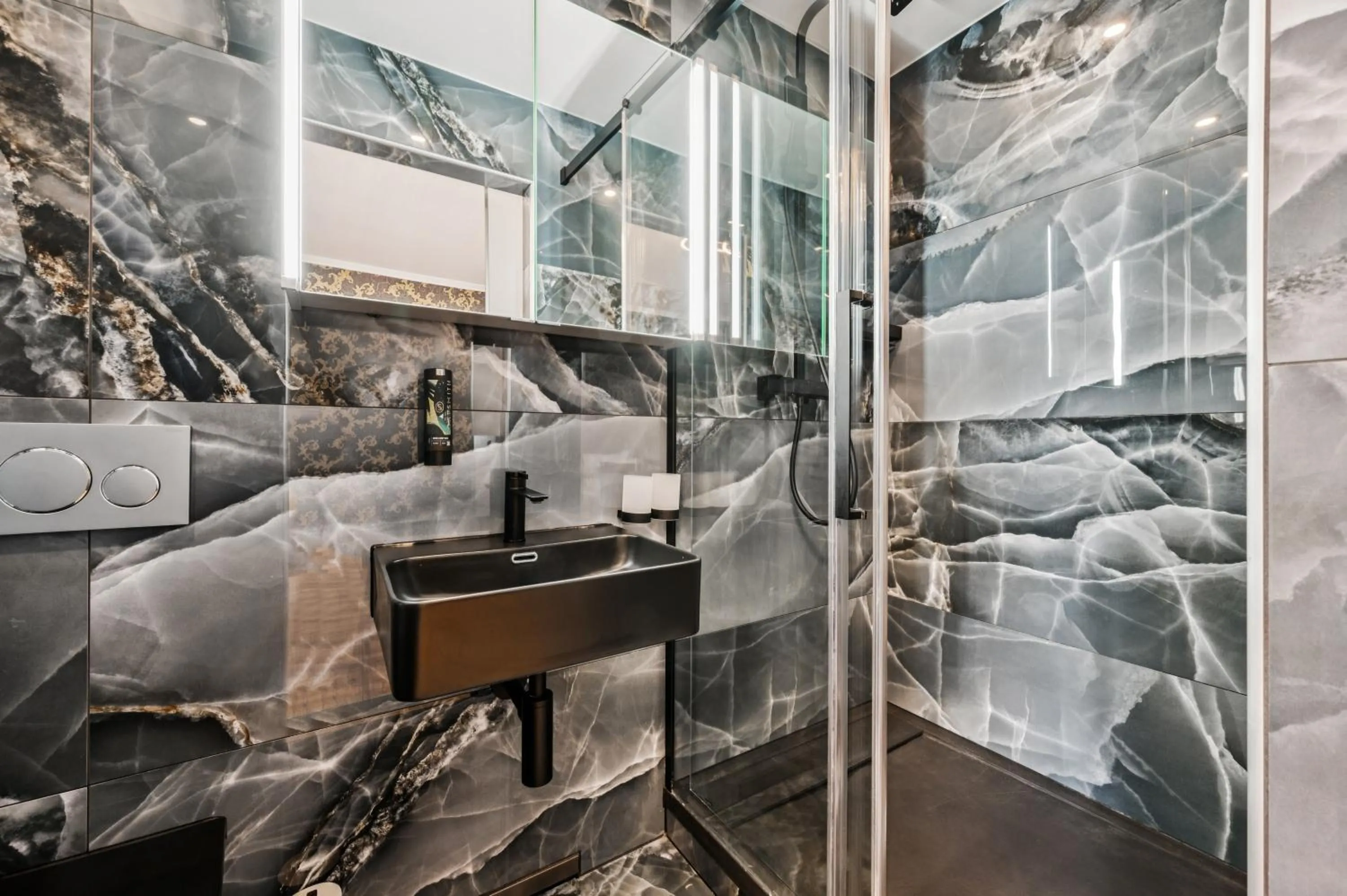 Bathroom in Hotel Sonne Interlaken-Matten