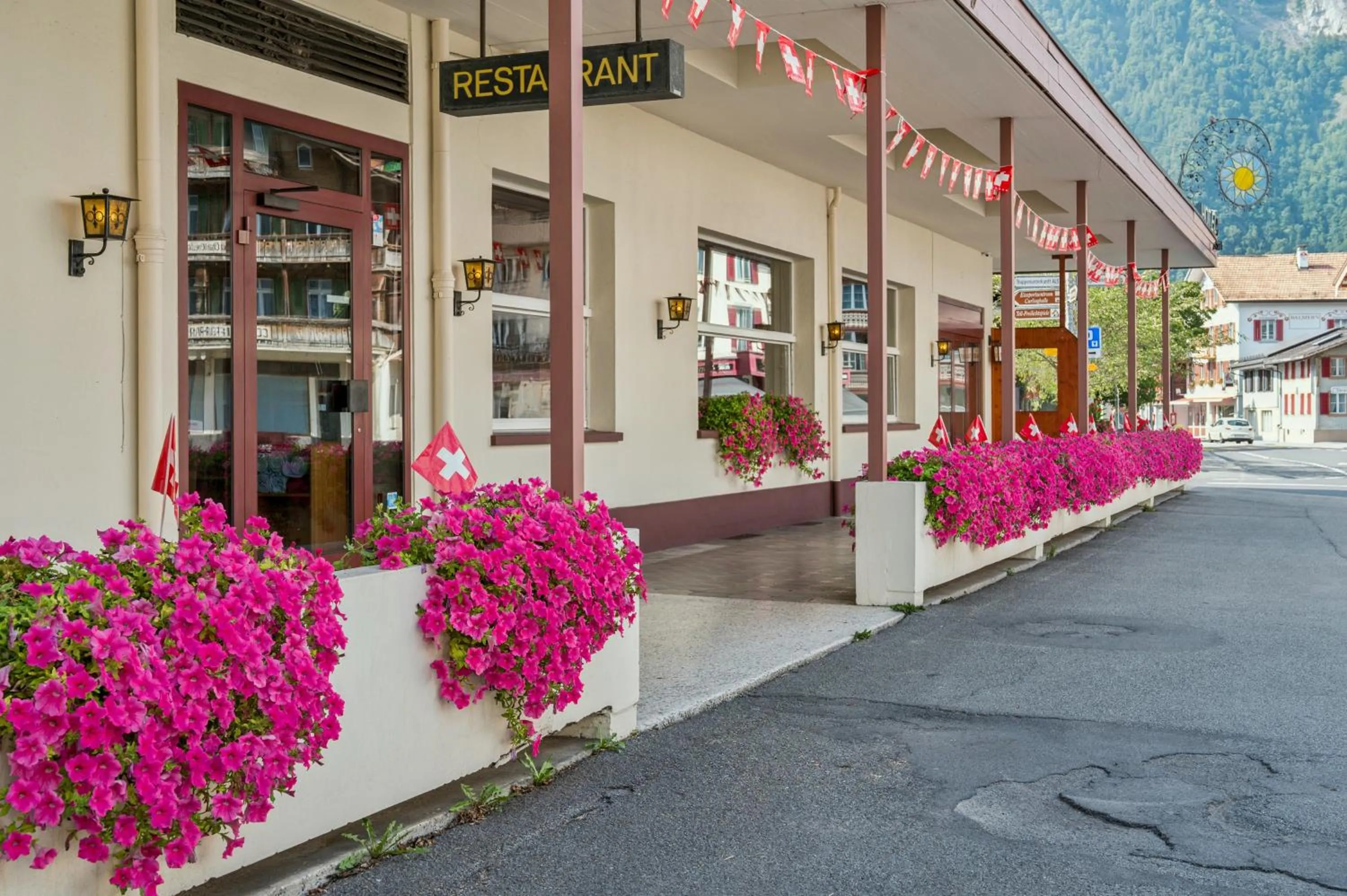 Property building in Hotel Sonne Interlaken-Matten