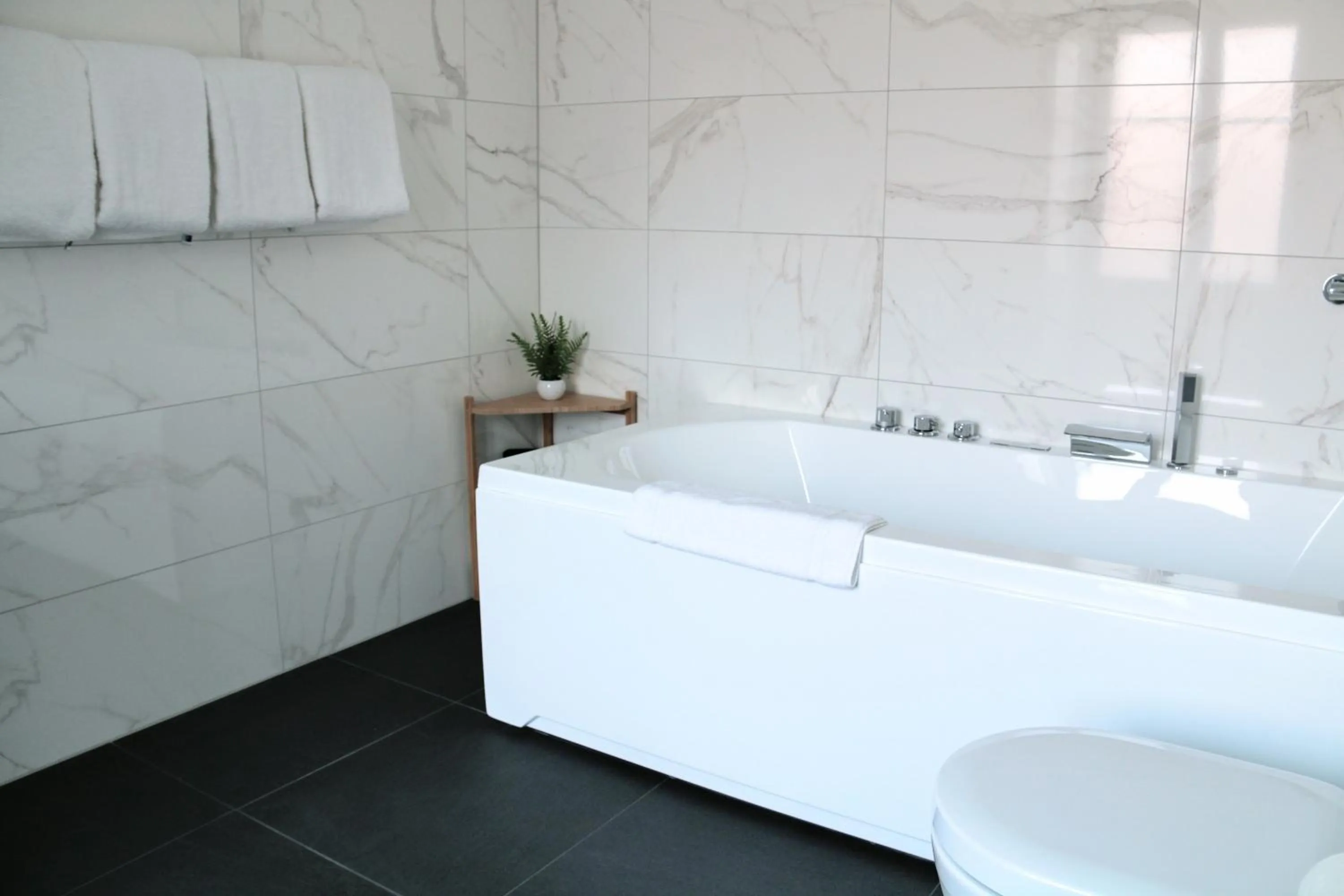 Shower in Hotel Sonne Interlaken-Matten