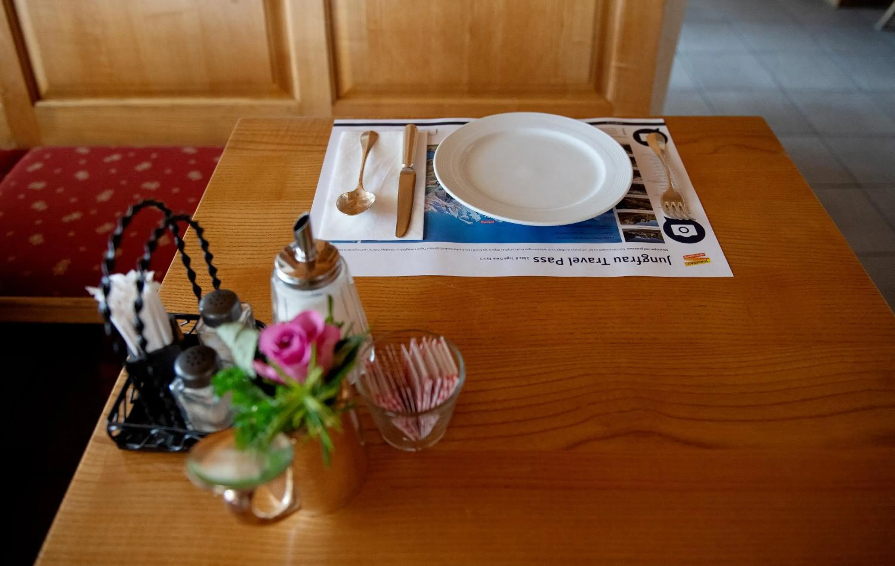 Food and drinks in Hotel Sonne Interlaken-Matten