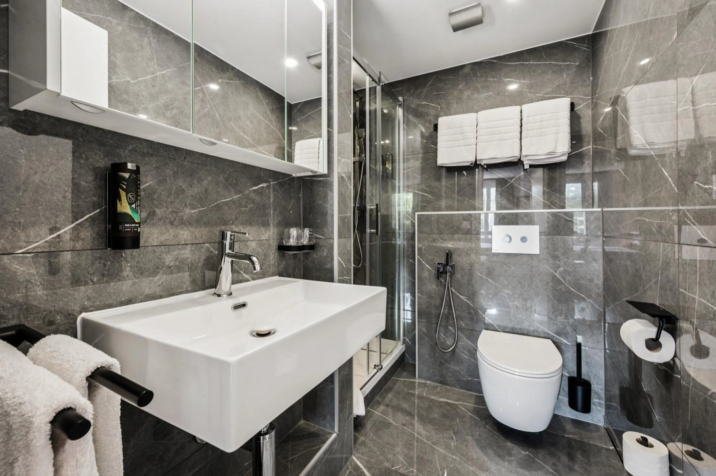 Bathroom in Hotel Sonne Interlaken-Matten