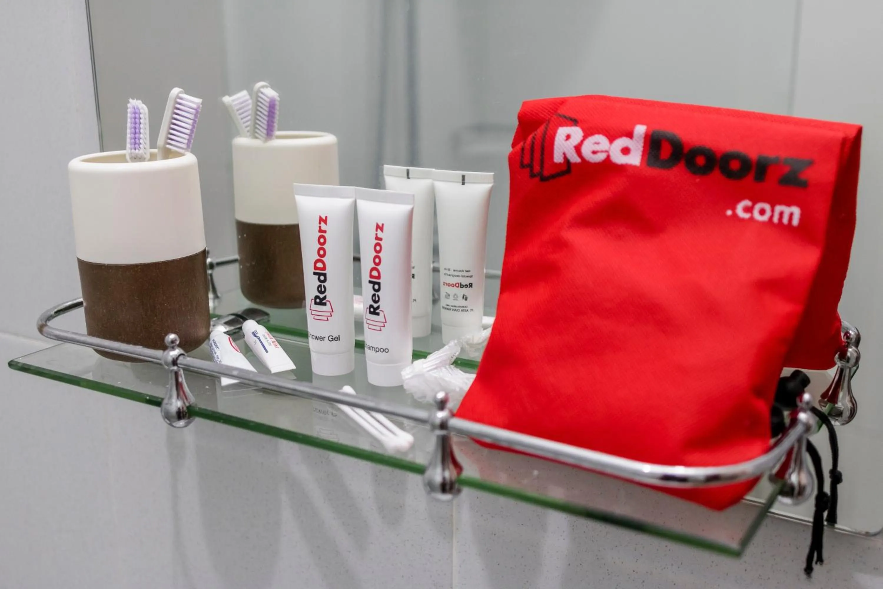 Bathroom in RedDoorz @ Jalan Raya Kaliwungu Selatan Kendal