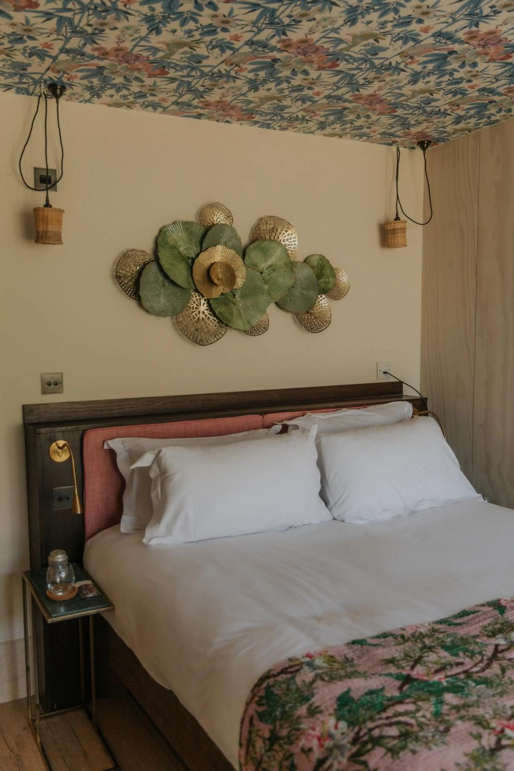 Bedroom, Bed in Newton Hall