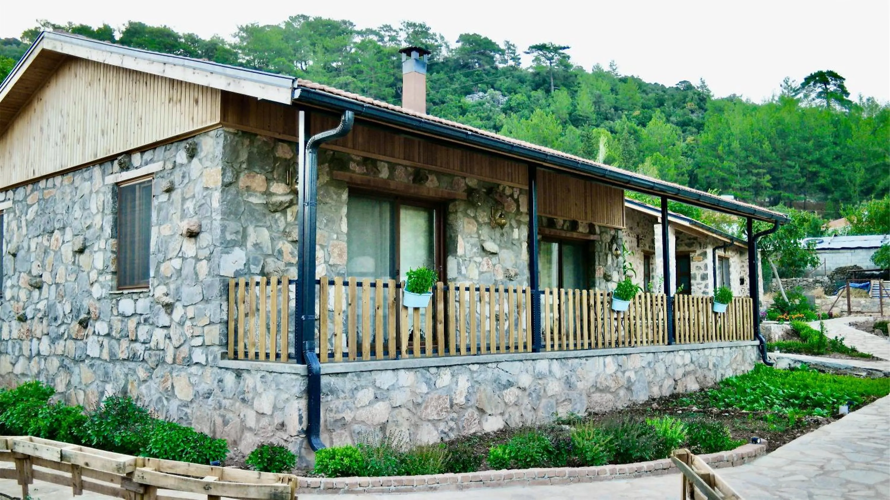 Property building in Dedehan Retreat Otel