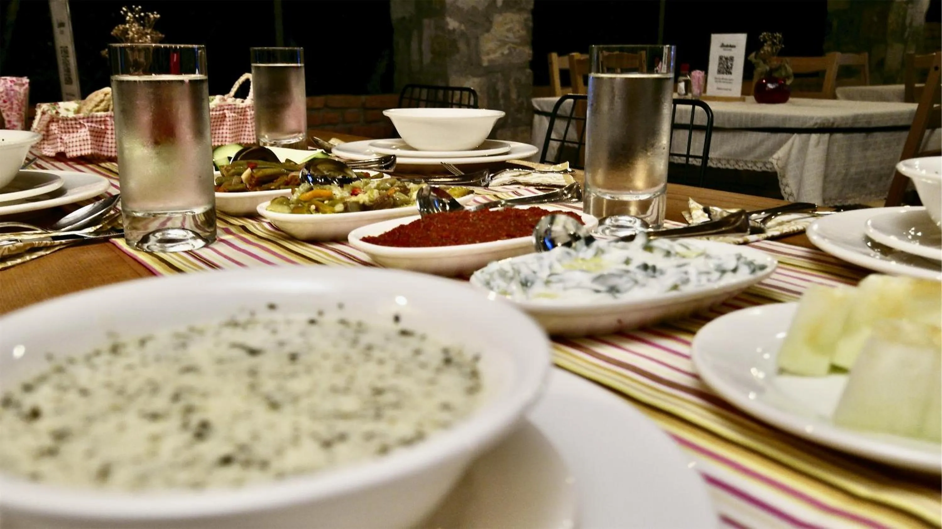 Food and drinks in Dedehan Retreat Otel