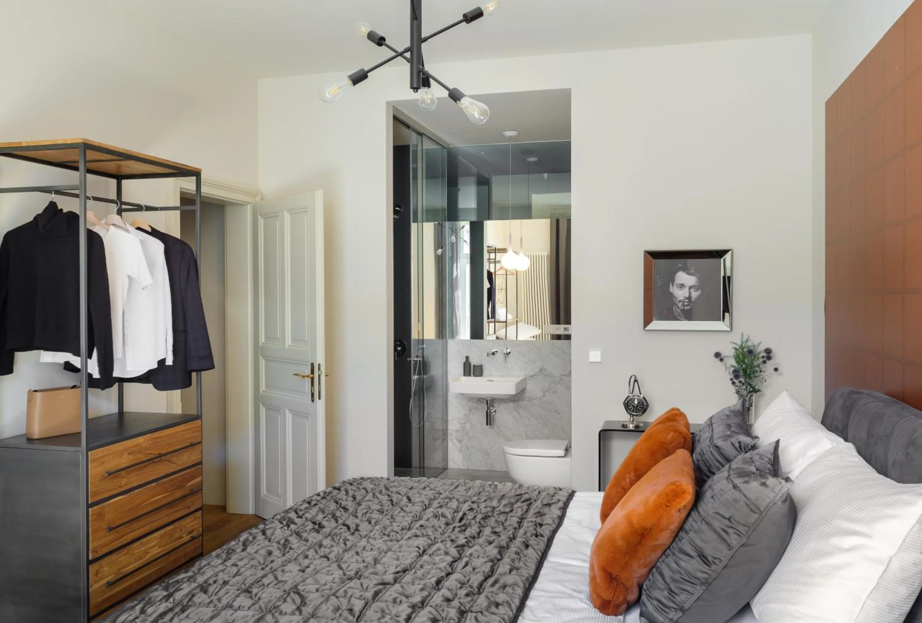 Shower, Bed in MN6 Luxury Suites by Adrez