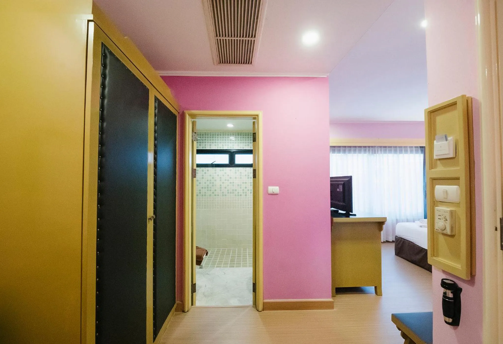 Photo of the whole room, Bed in La Seine City Resort, Chiang Mai