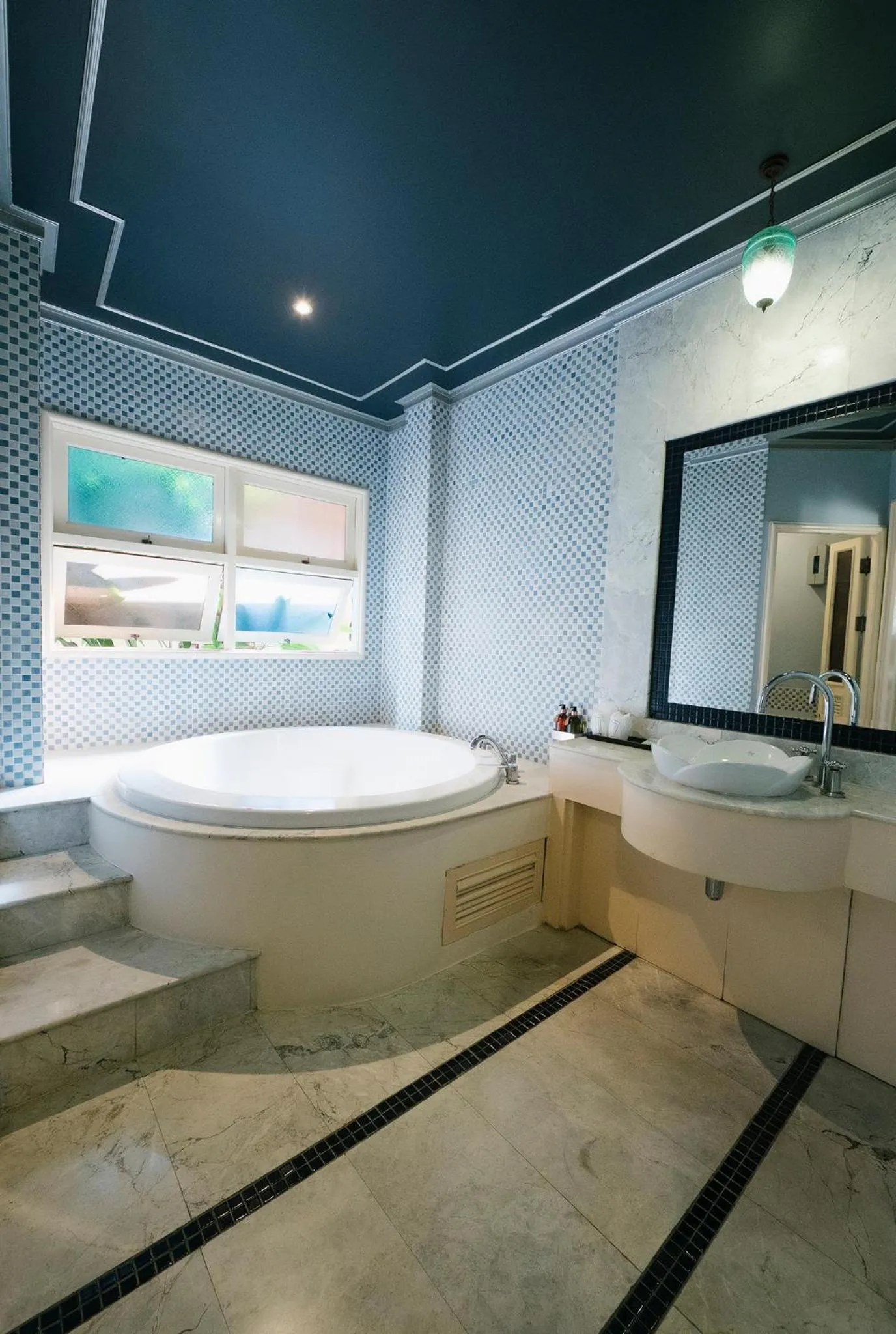 Bathroom in La Seine City Resort, Chiang Mai