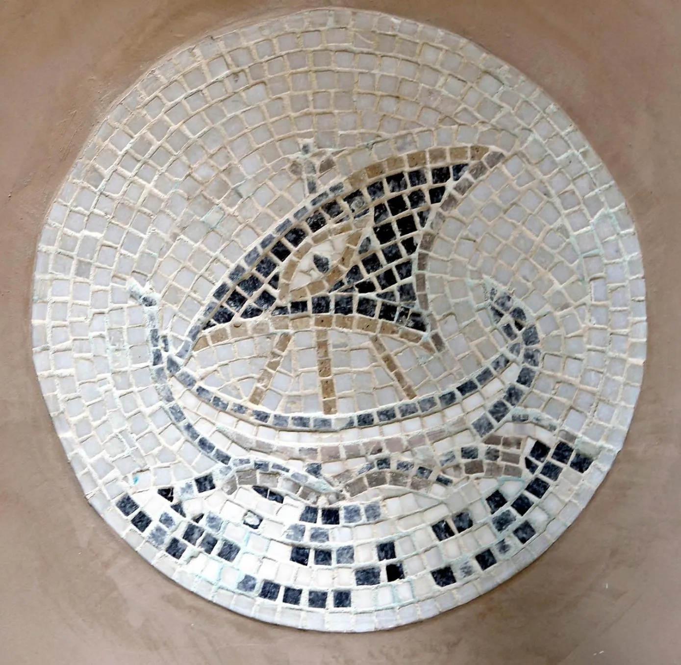 Decorative detail in TINOS AQUA PALAZZO