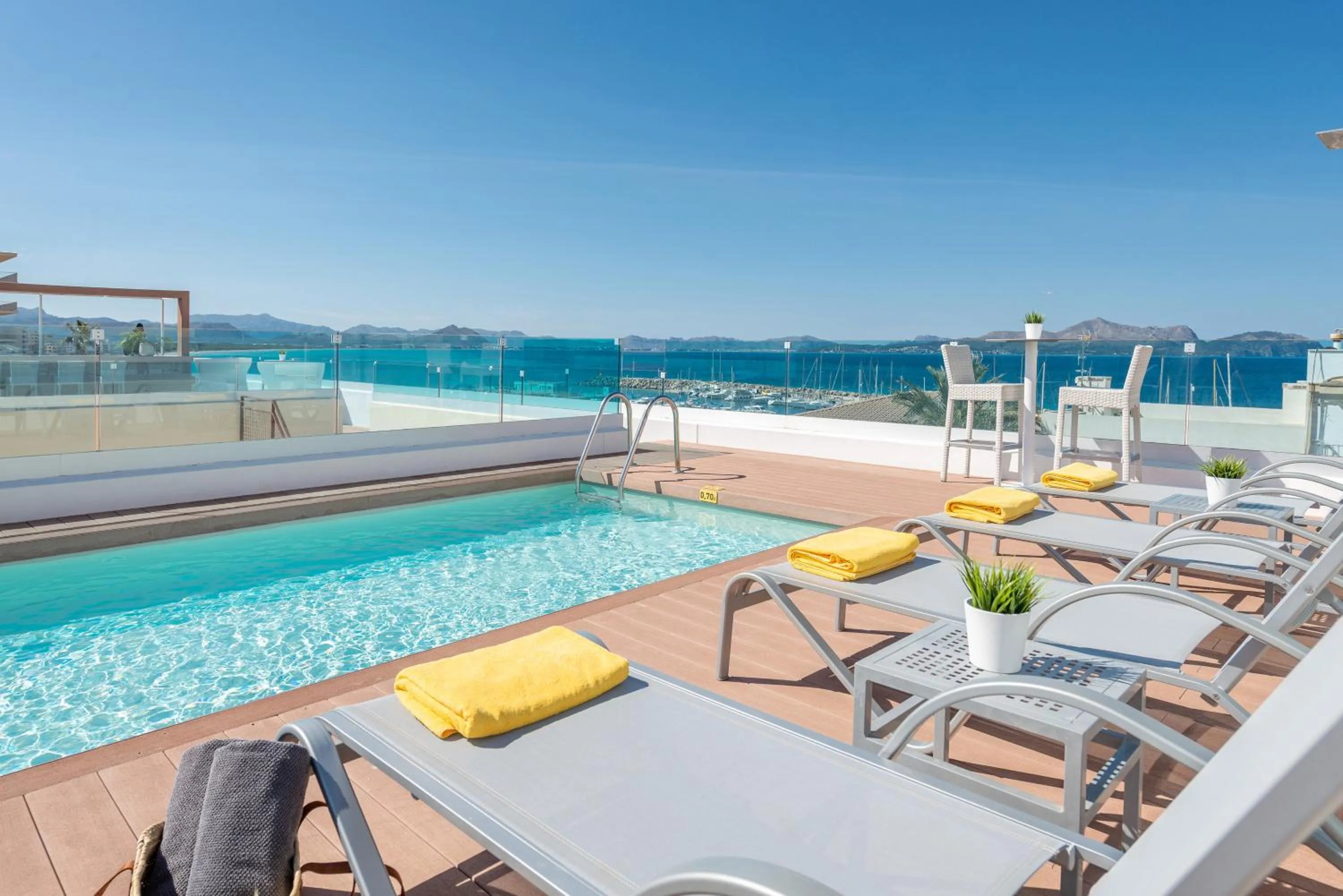 Pool view in Llaut Boutique Hotel