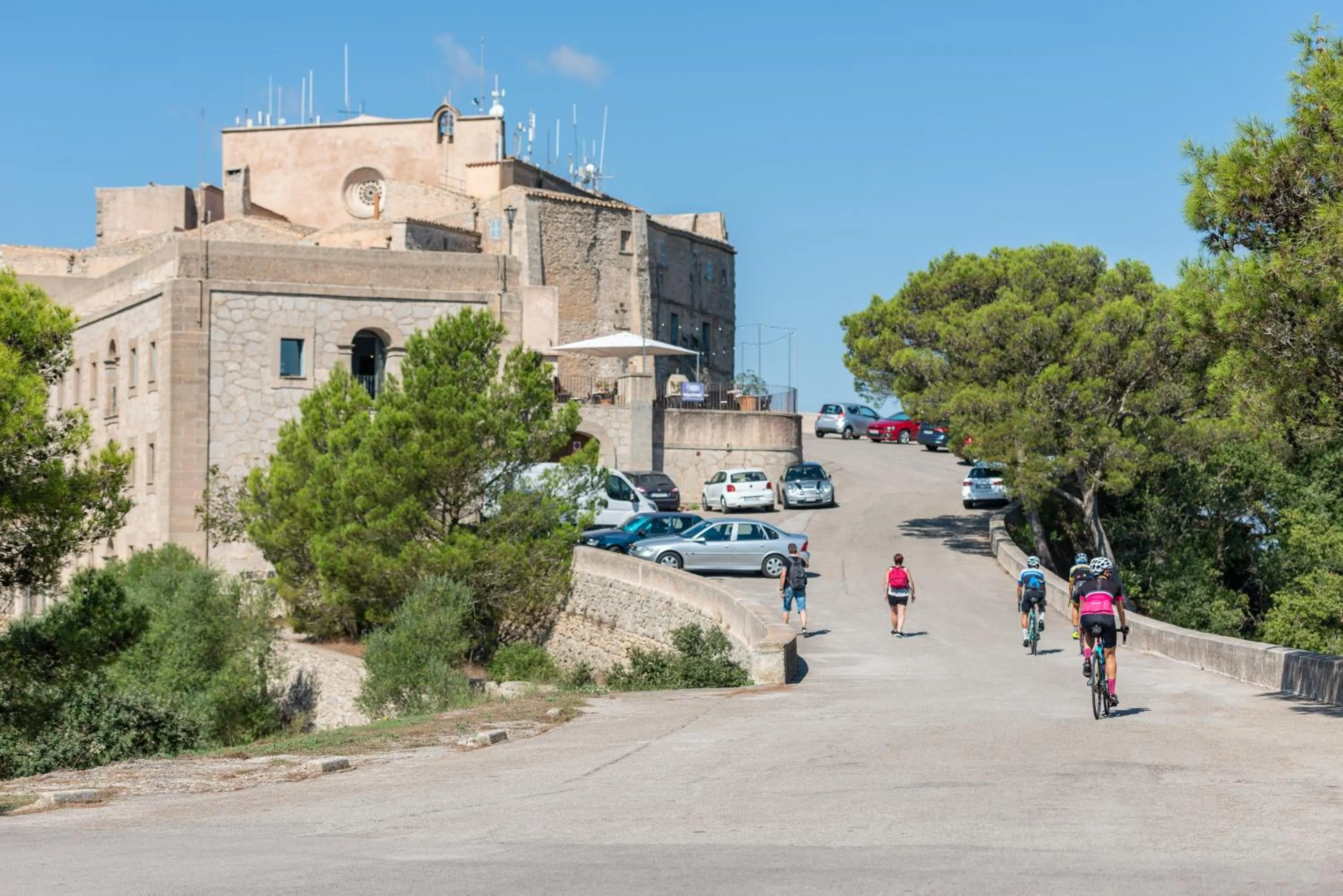 Cycling in Llaut Boutique Hotel
