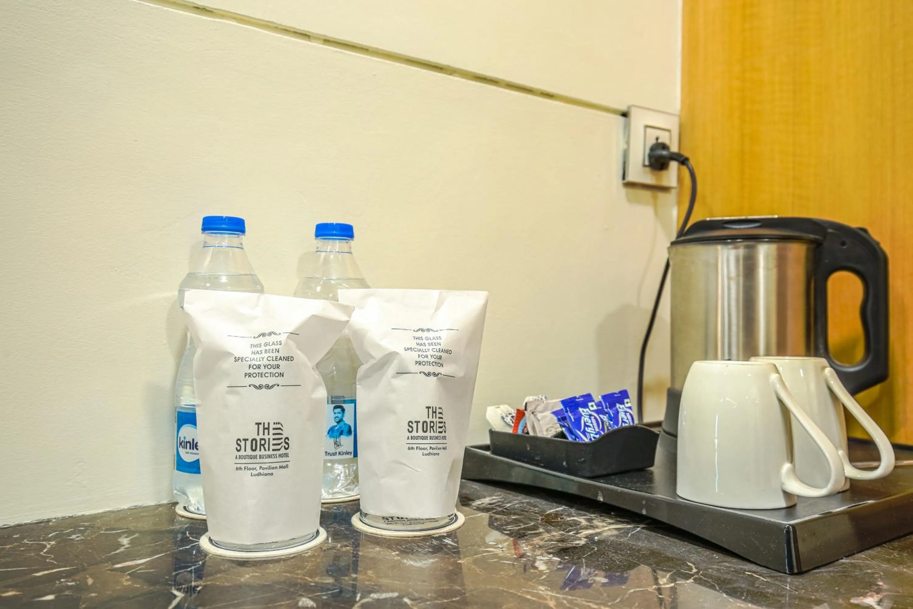 Coffee/tea facilities in The Stories Hotel