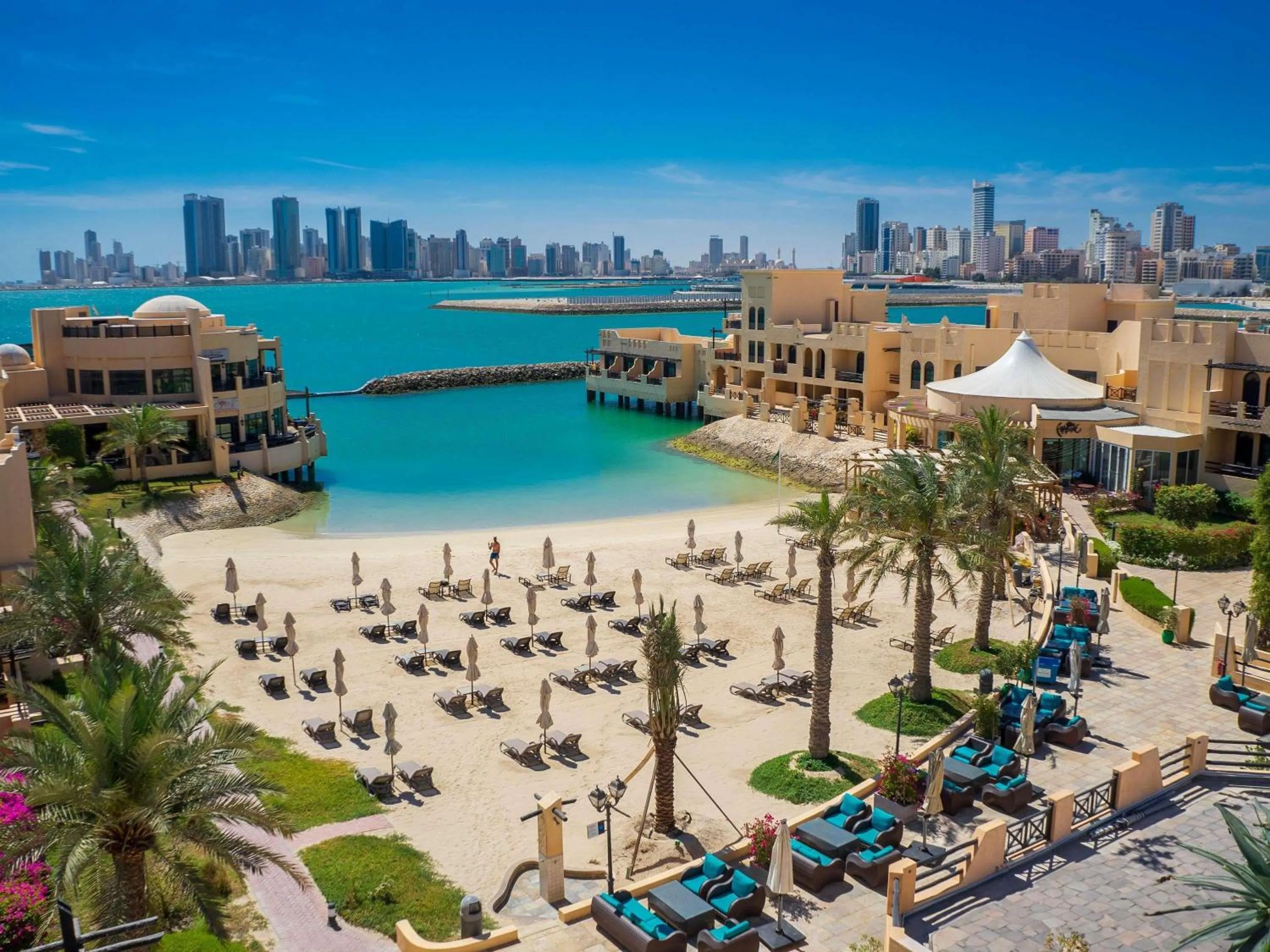 Bedroom in Novotel Bahrain Al Dana Resort