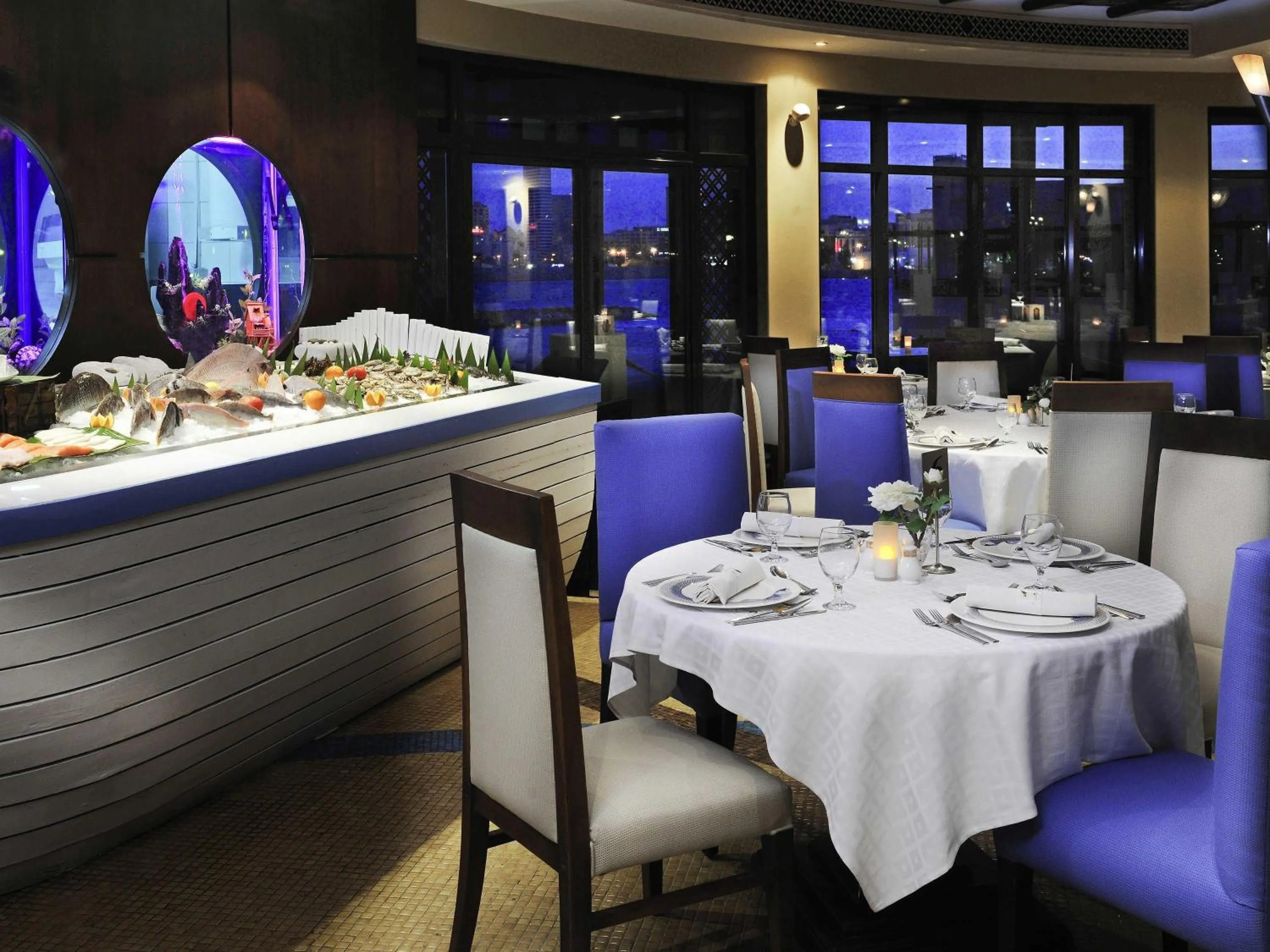Restaurant/places to eat in Novotel Bahrain Al Dana Resort