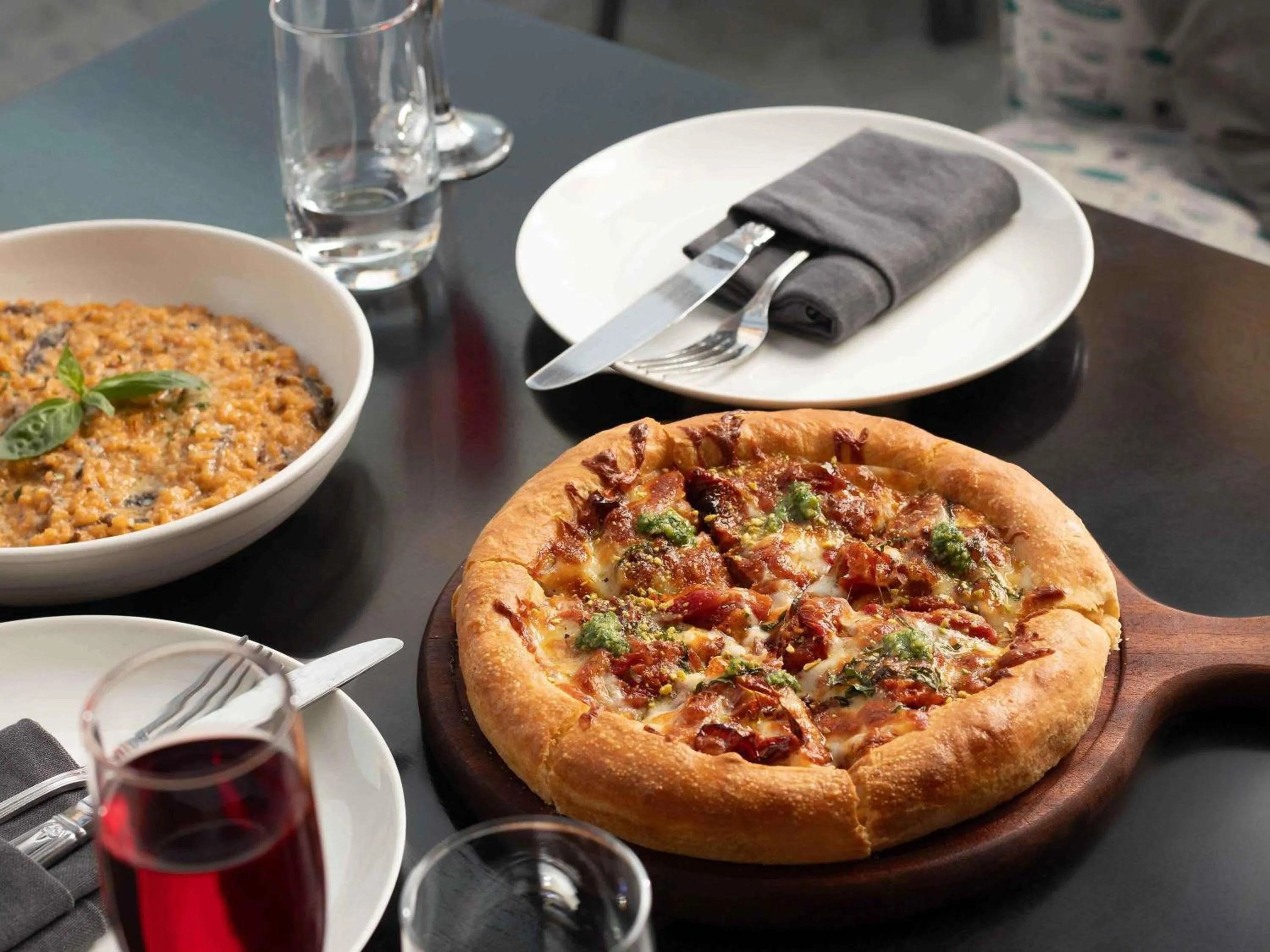 Restaurant/places to eat in Novotel Bahrain Al Dana Resort