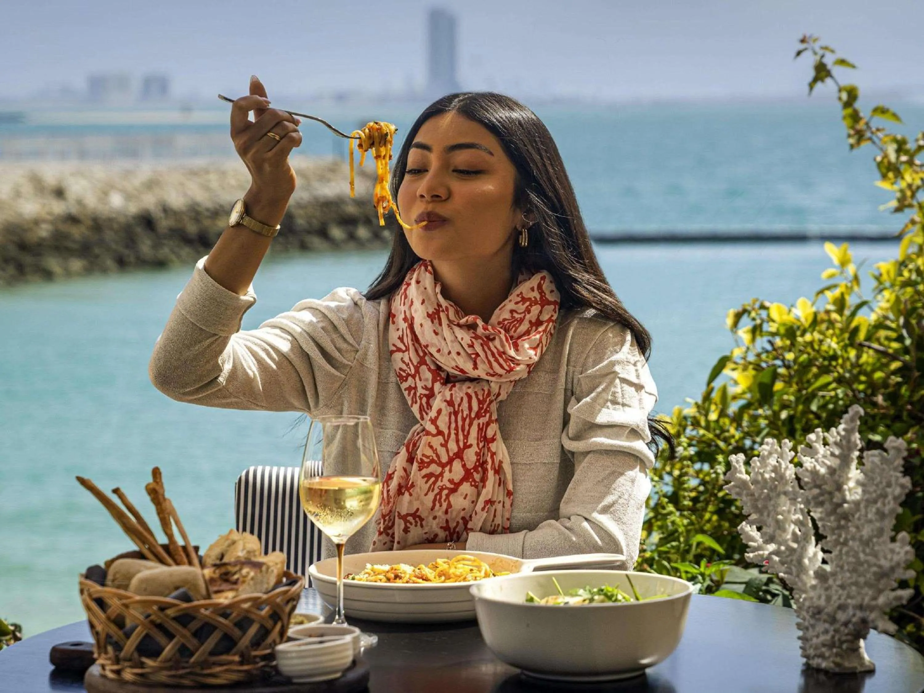 Restaurant/places to eat in Novotel Bahrain Al Dana Resort