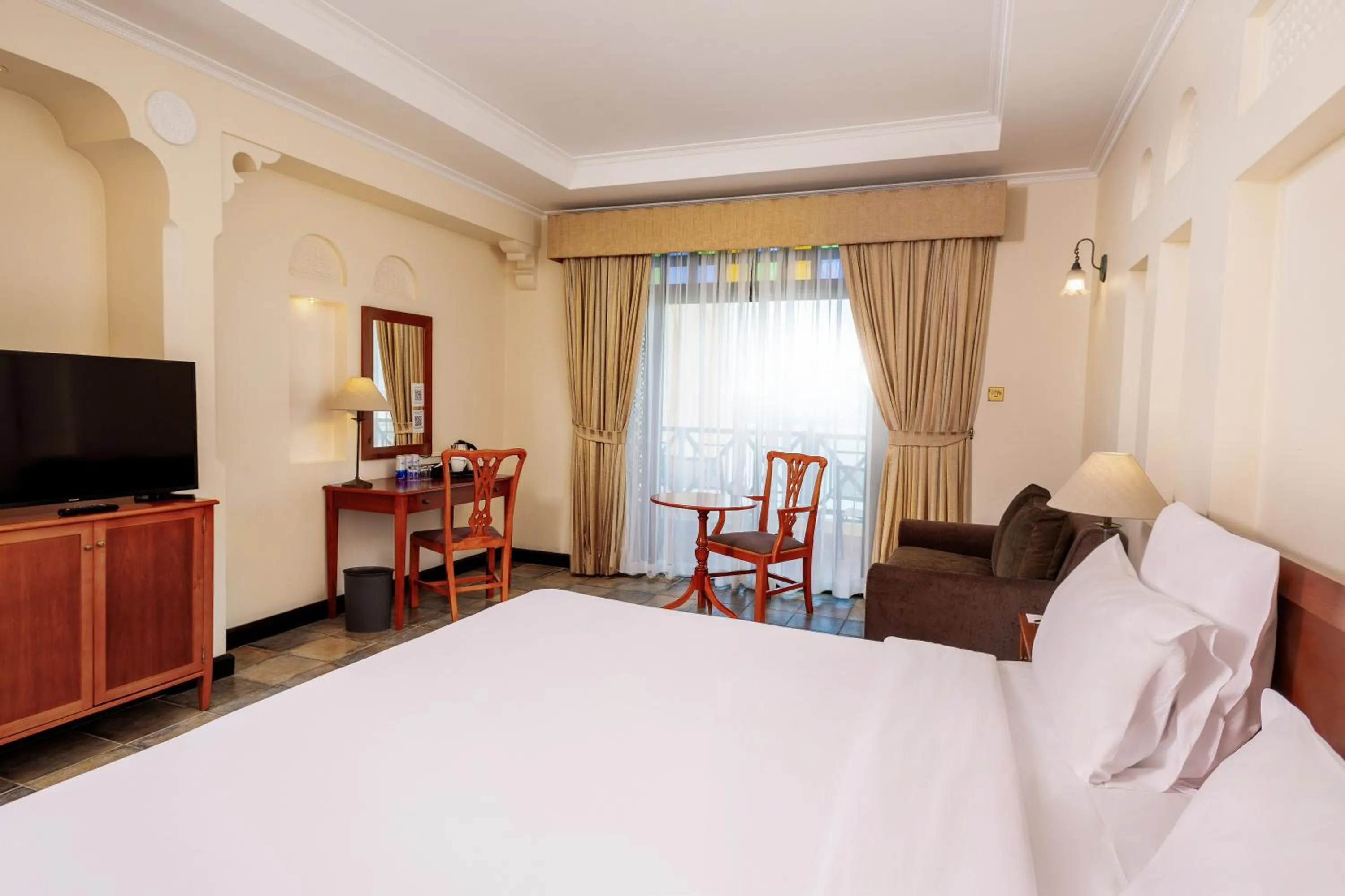 Bedroom, Bed in Novotel Bahrain Al Dana Resort