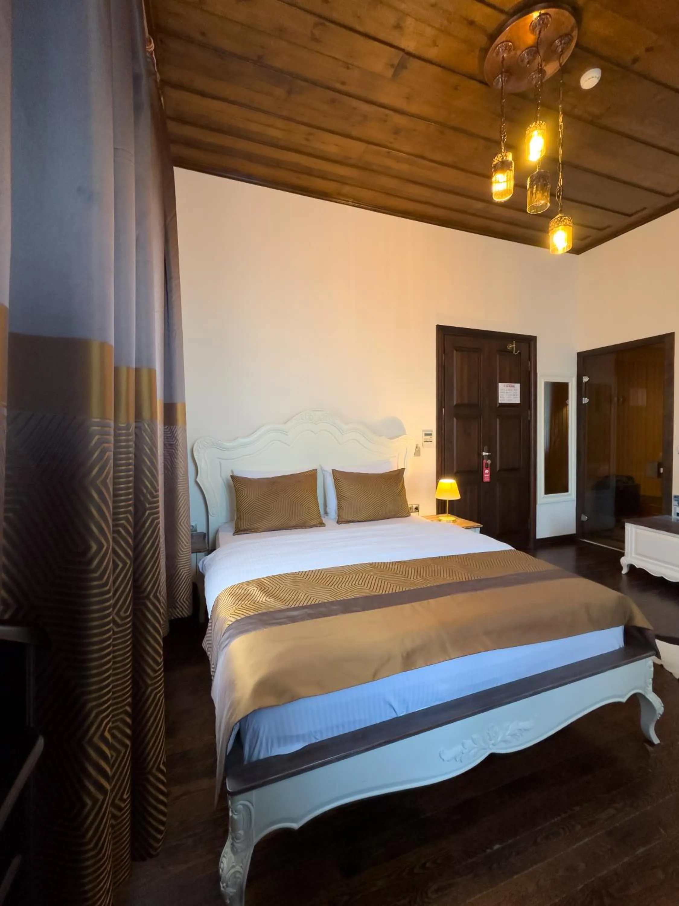 Bed in Marina Foça Hotel