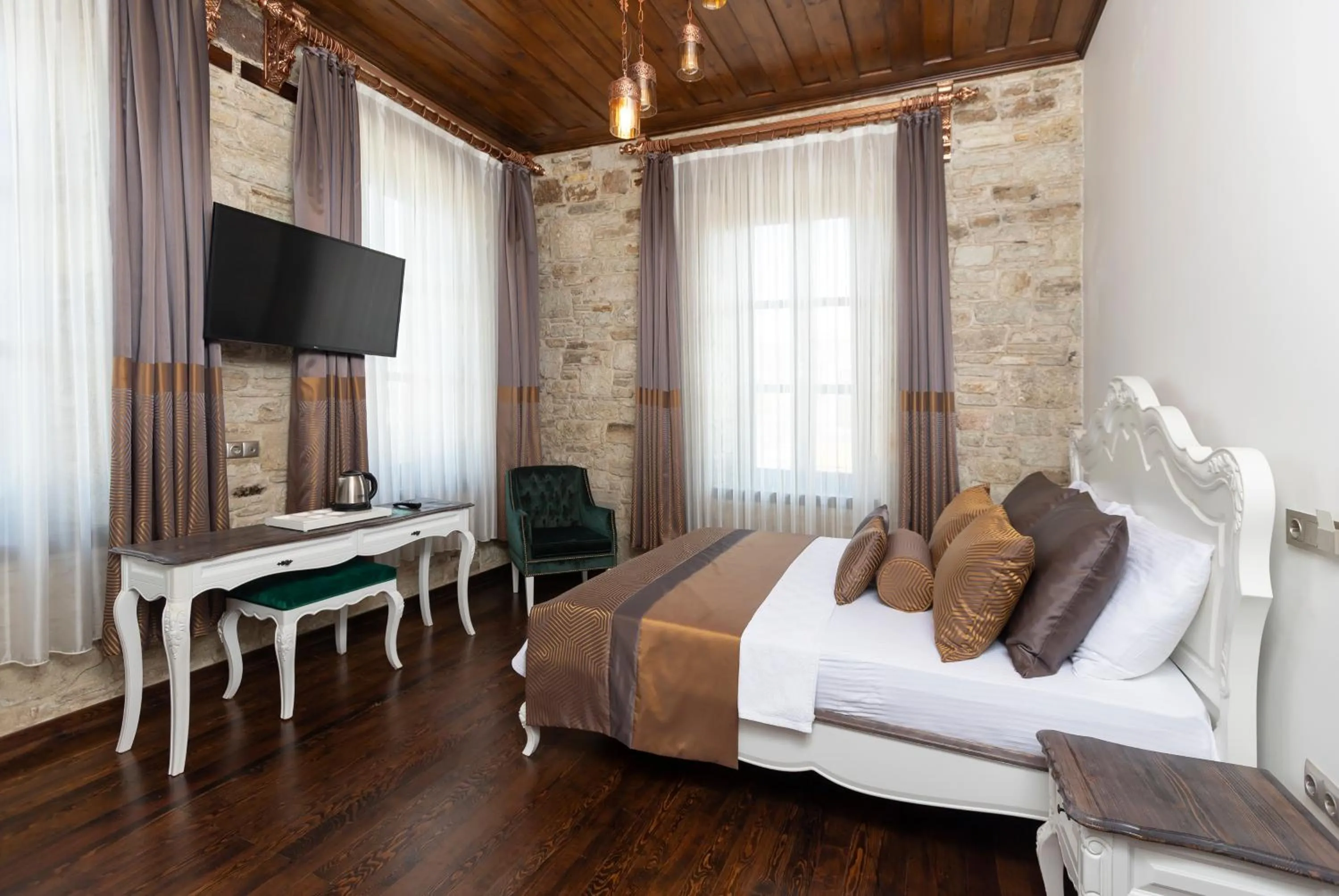 Bed in Marina Foça Hotel