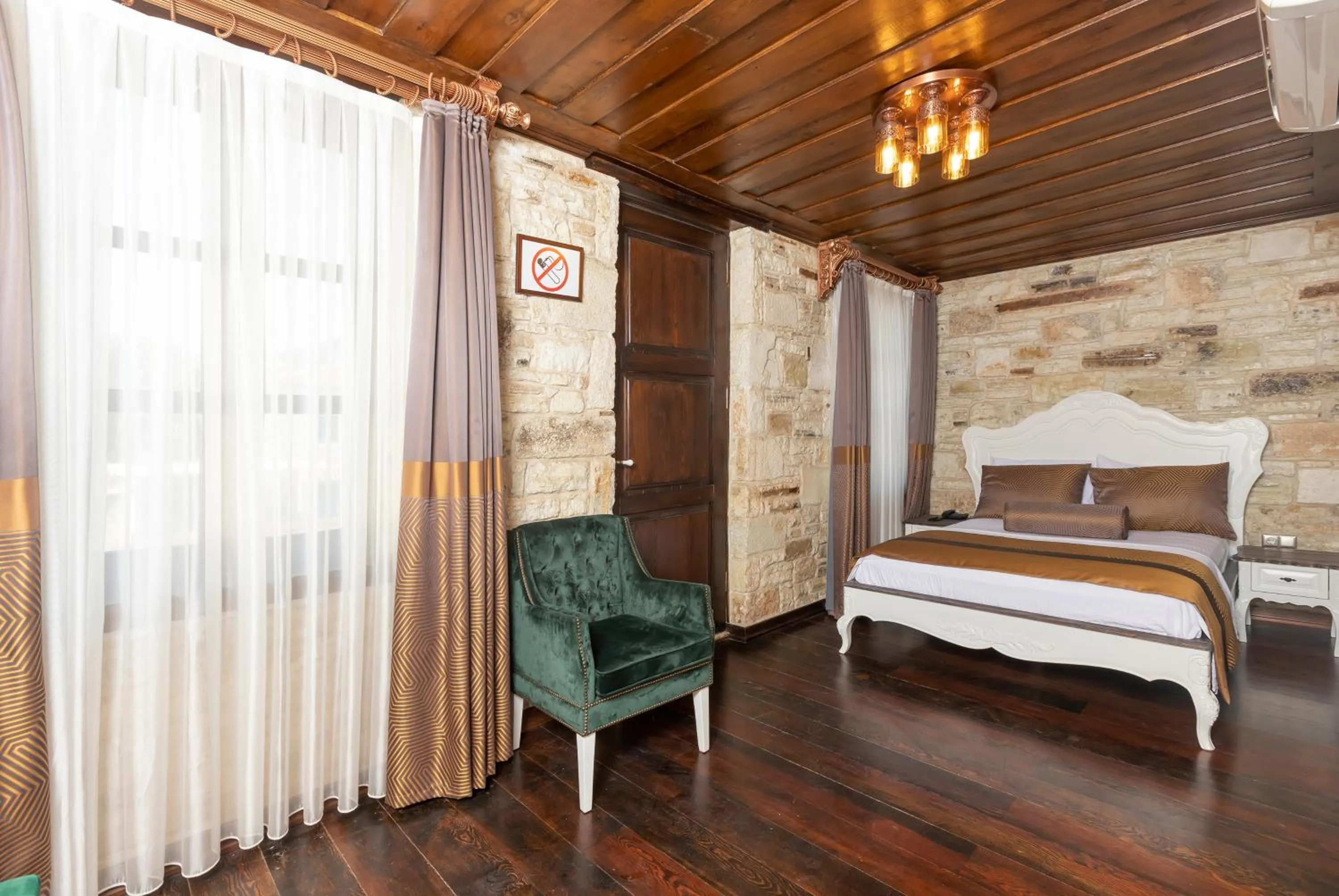 Bed in Marina Foça Hotel