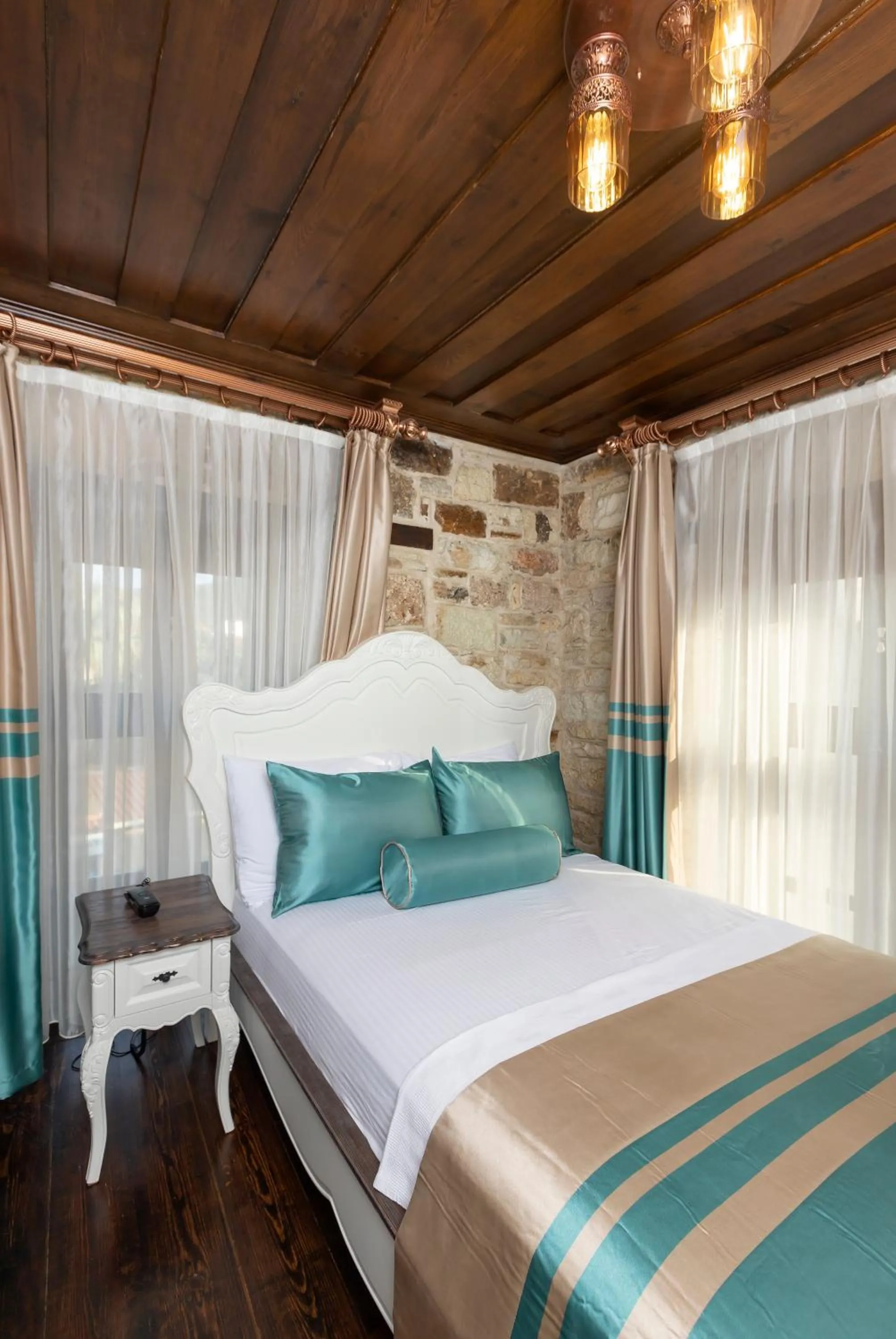 Bed in Marina Foça Hotel