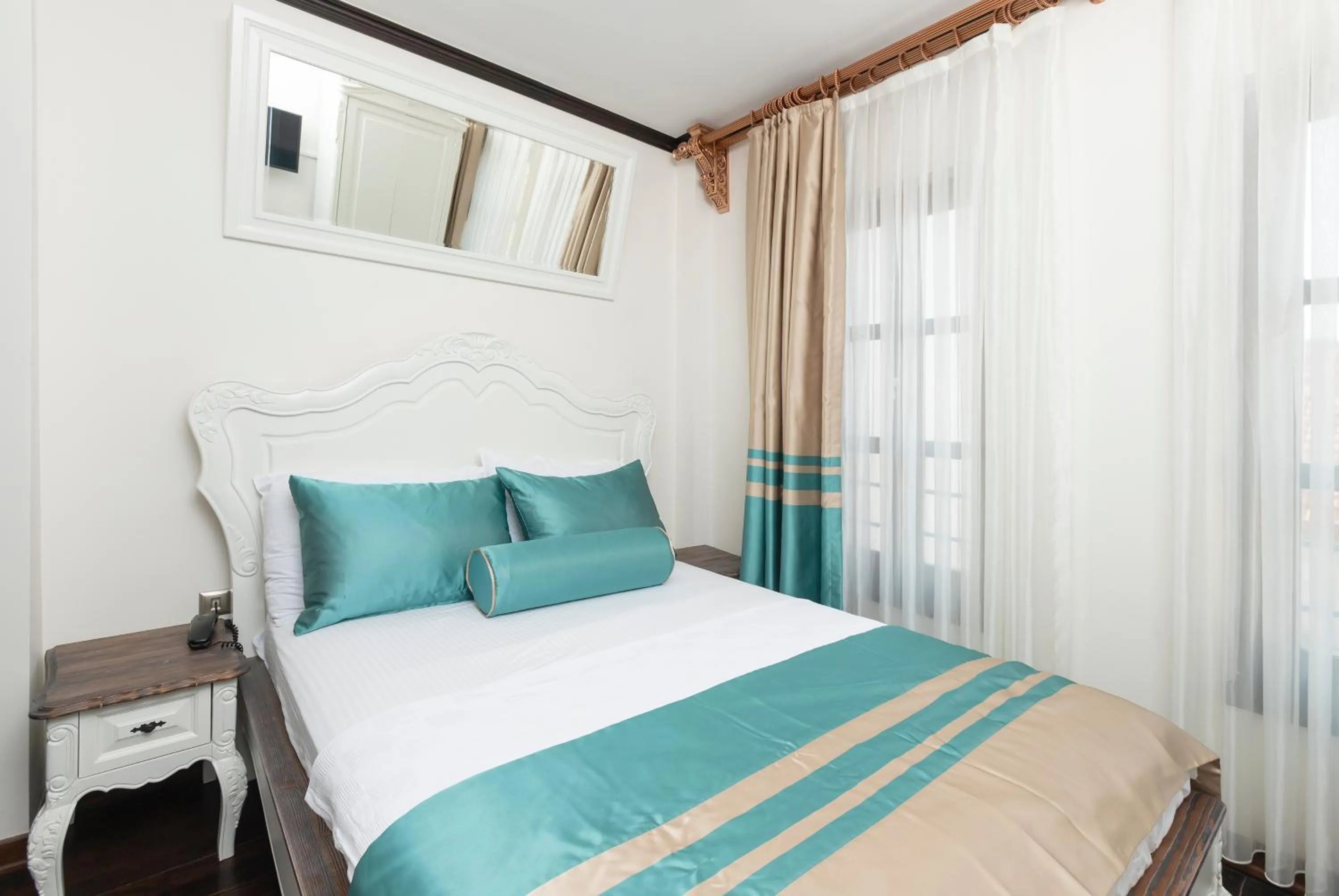 Bed in Marina Foça Hotel