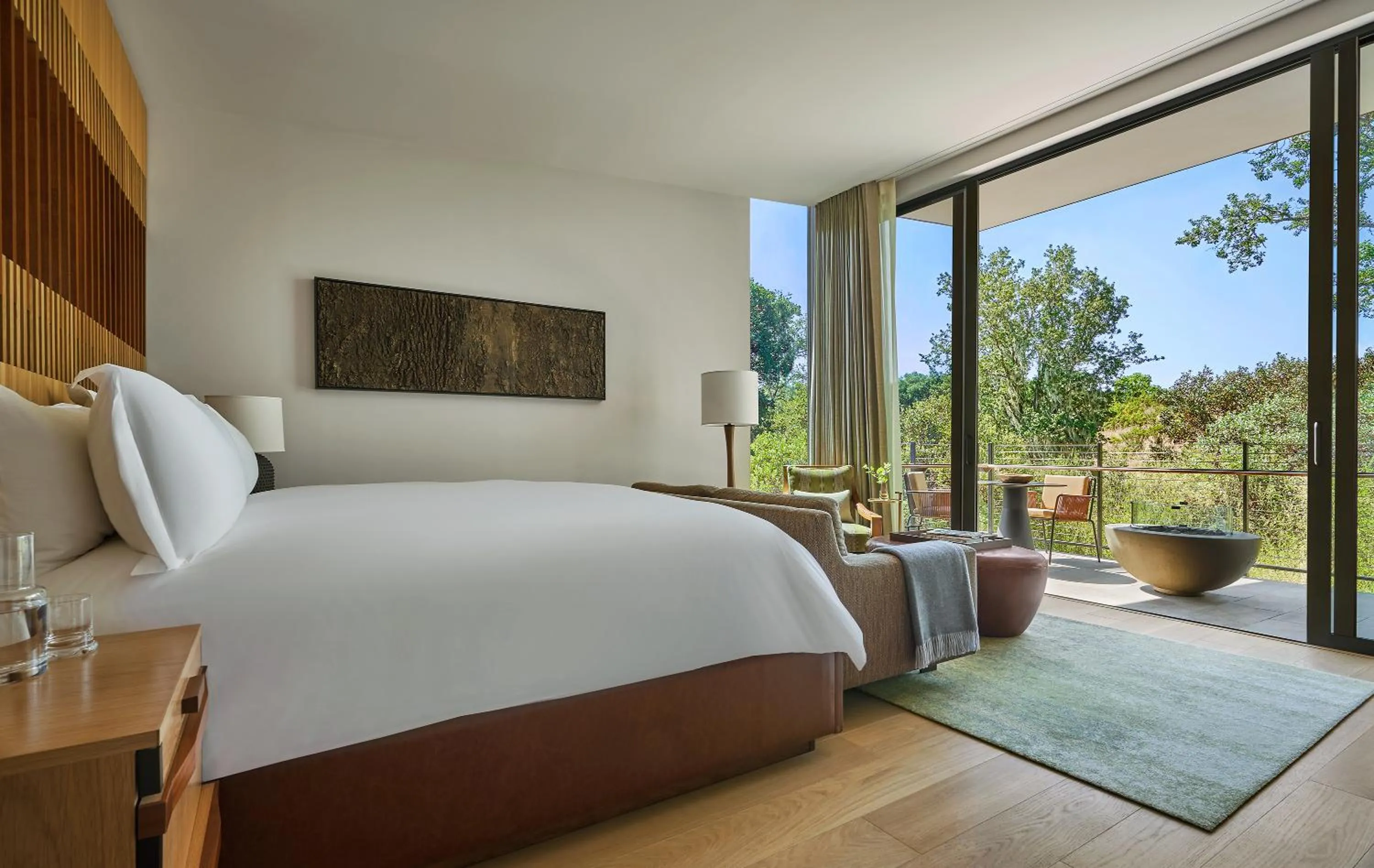 View (from property/room), Bed in Montage Healdsburg